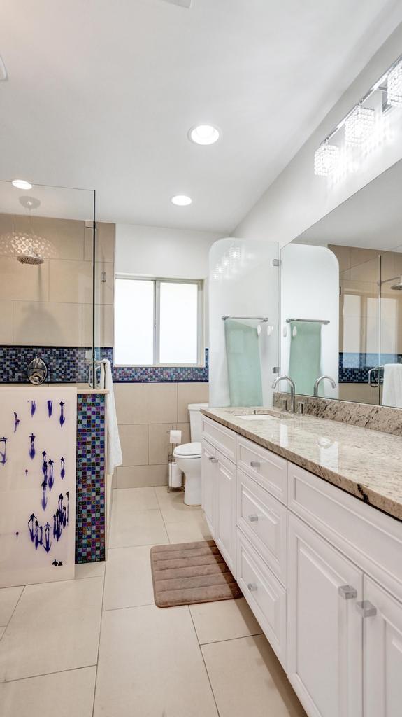 SEA RANCH LAKES - Residential Lease