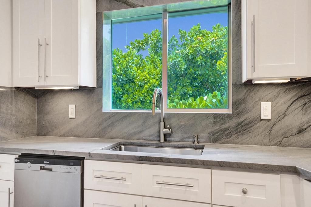 SEA RANCH LAKES - Residential Lease