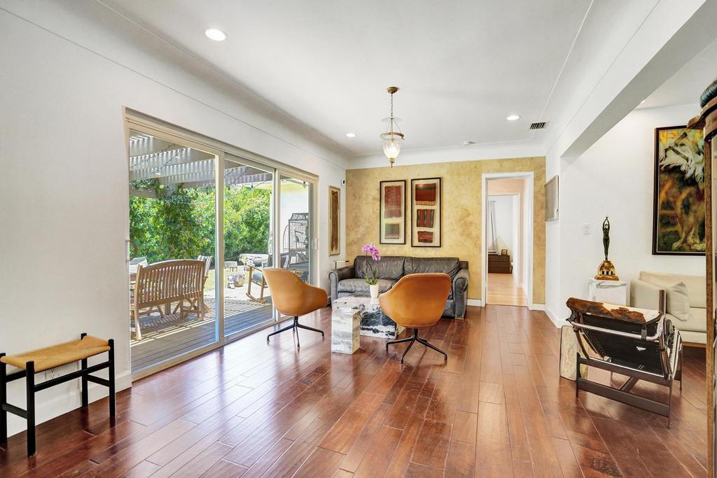 SEA RANCH LAKES - Residential Lease