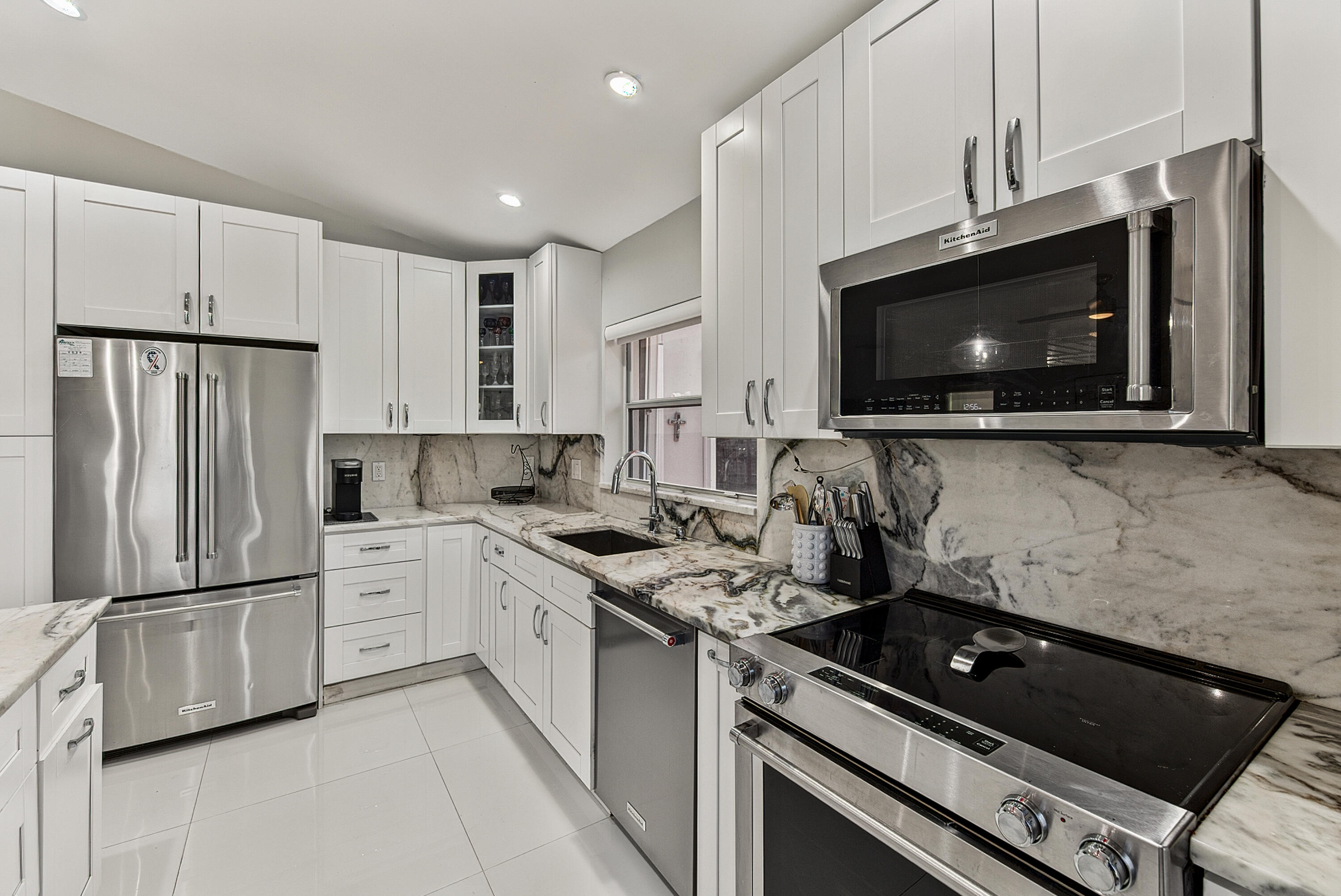 TWIN ACRES - Residential