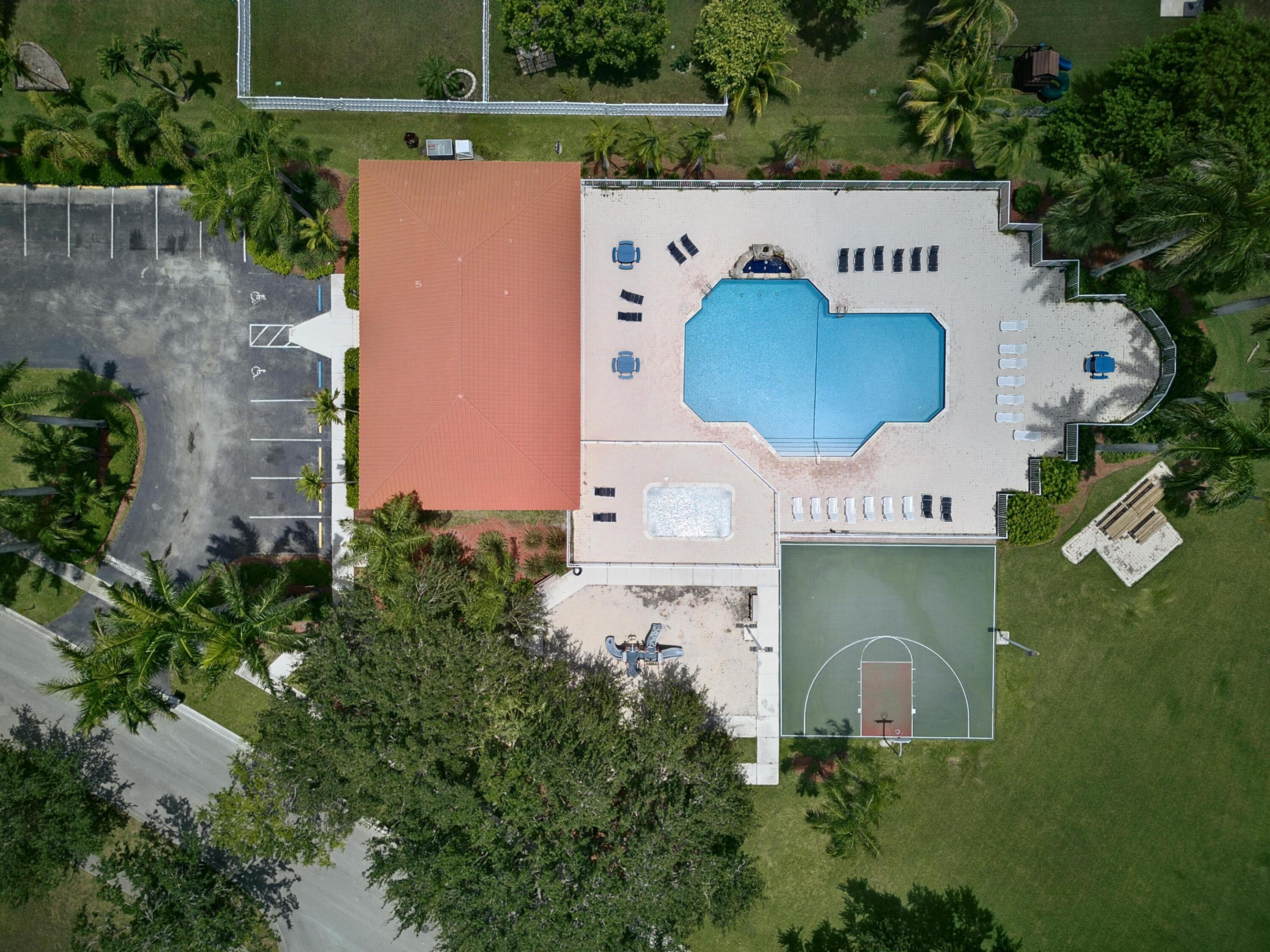 TWIN ACRES - Residential