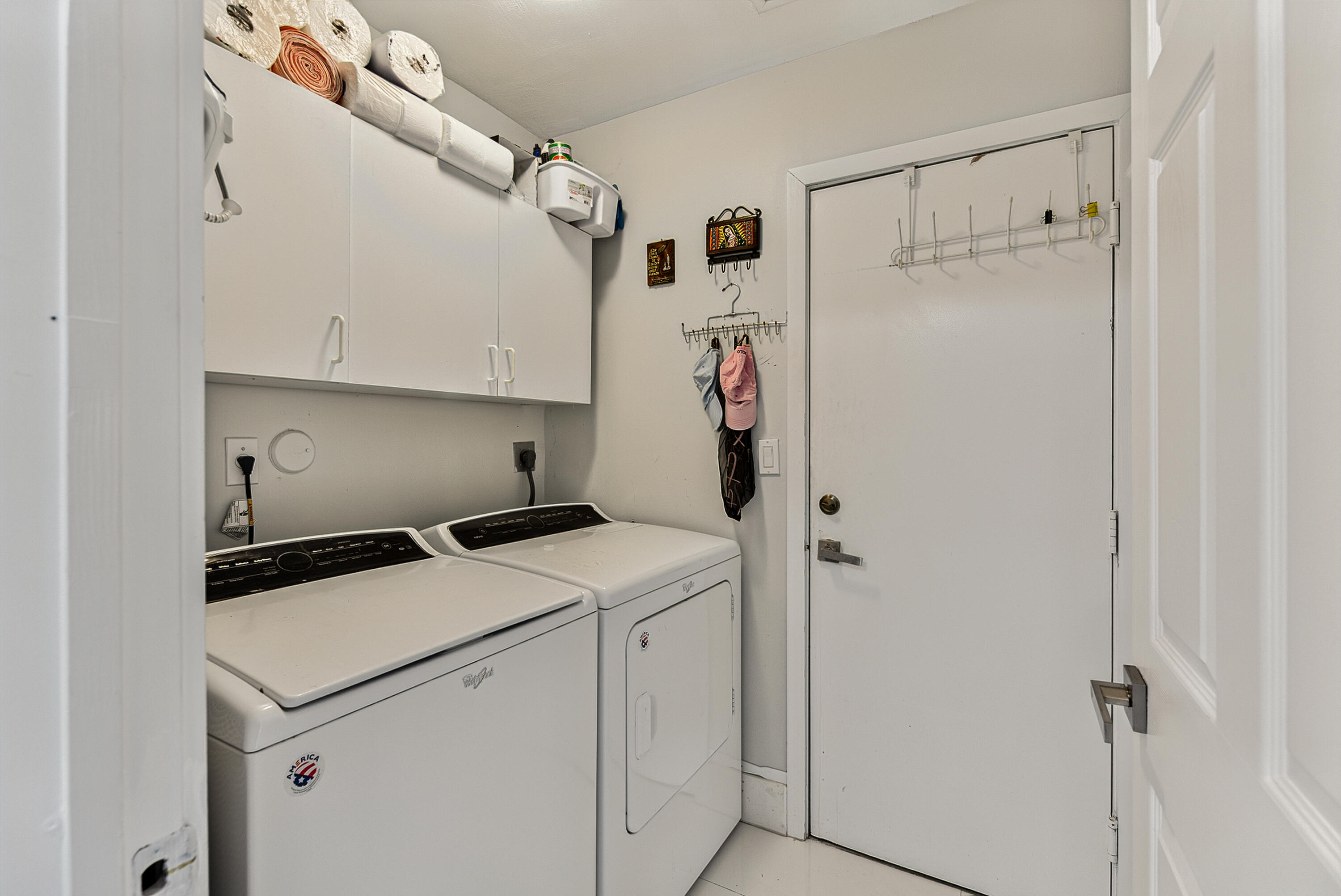 TWIN ACRES - Residential