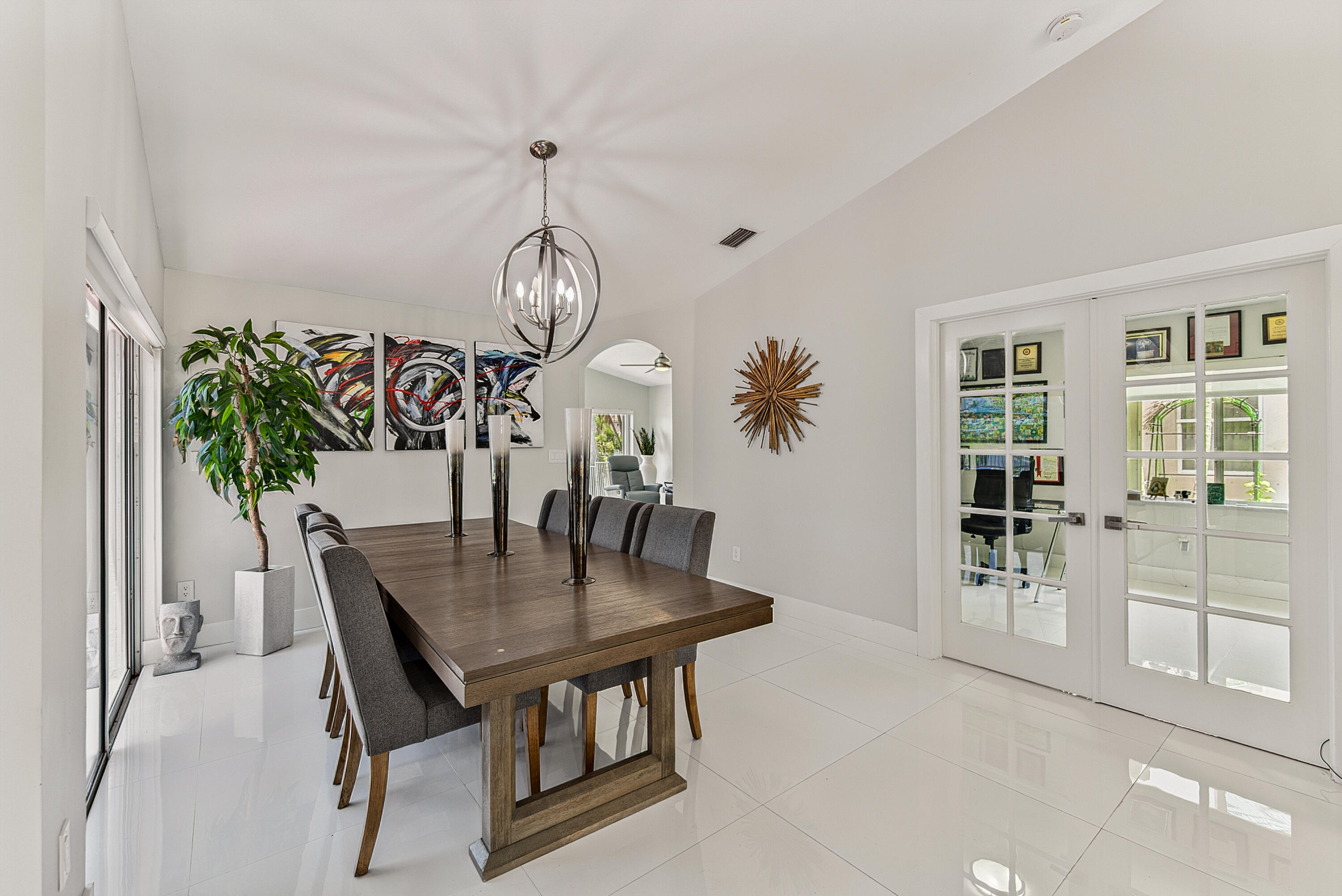 TWIN ACRES - Residential