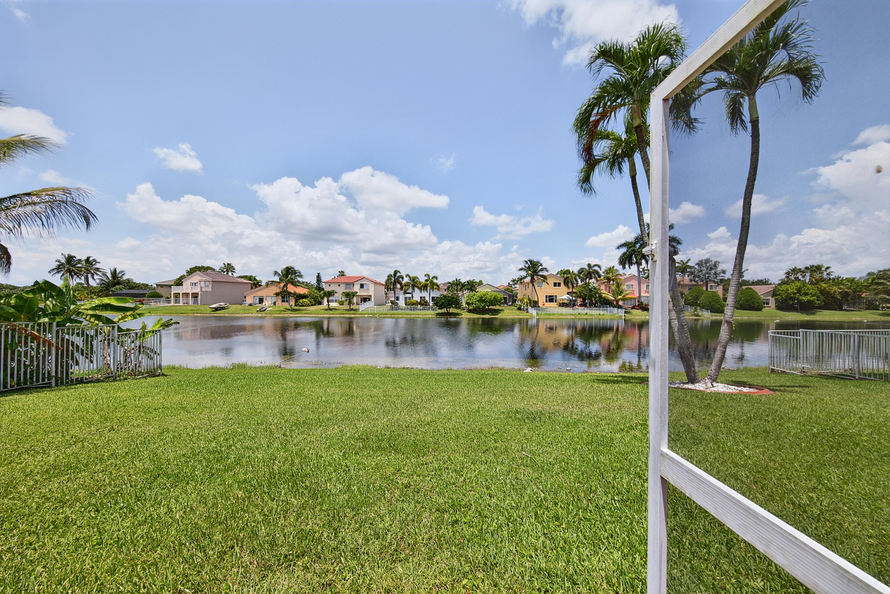 TWIN ACRES - Residential