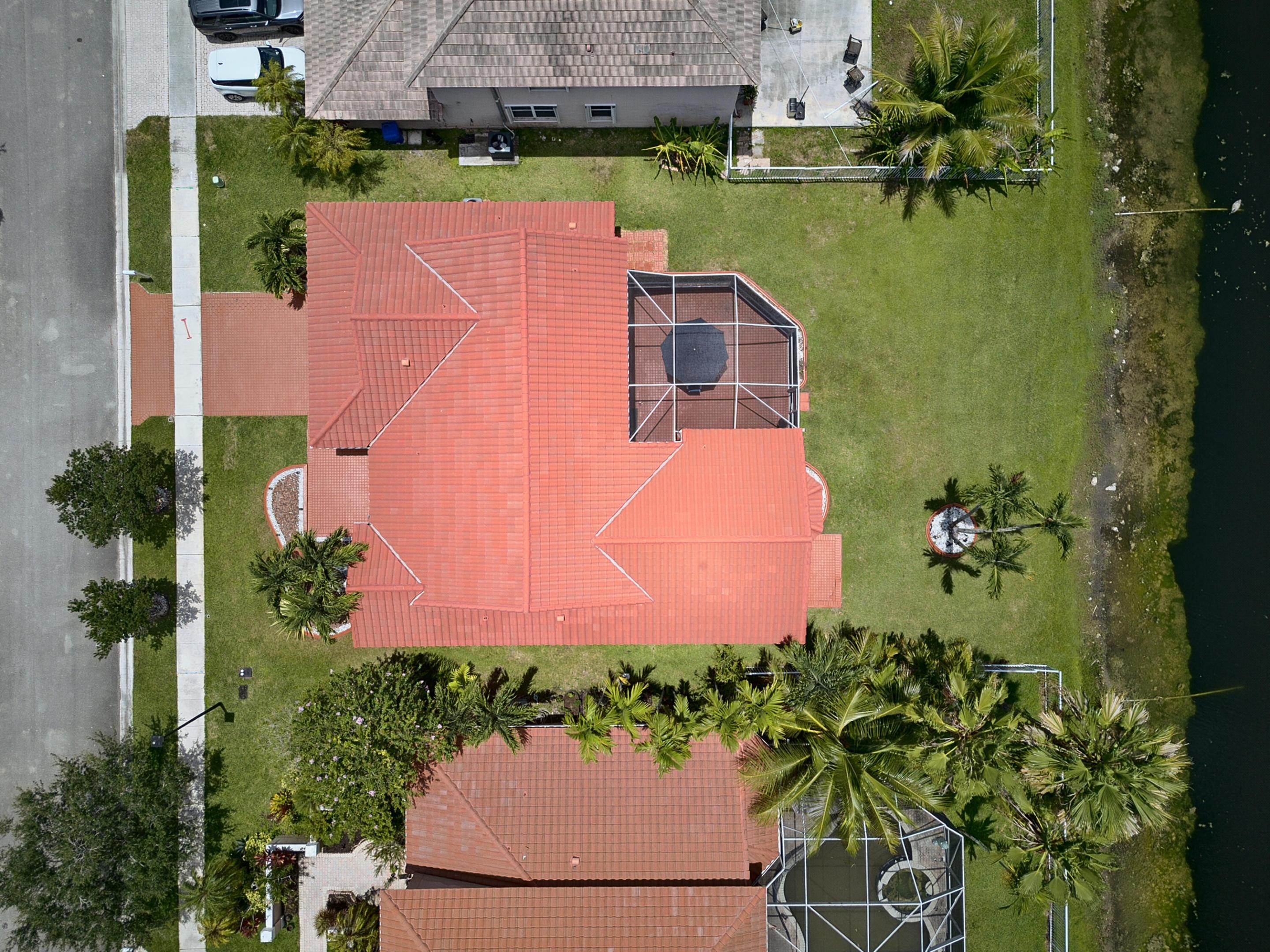 TWIN ACRES - Residential