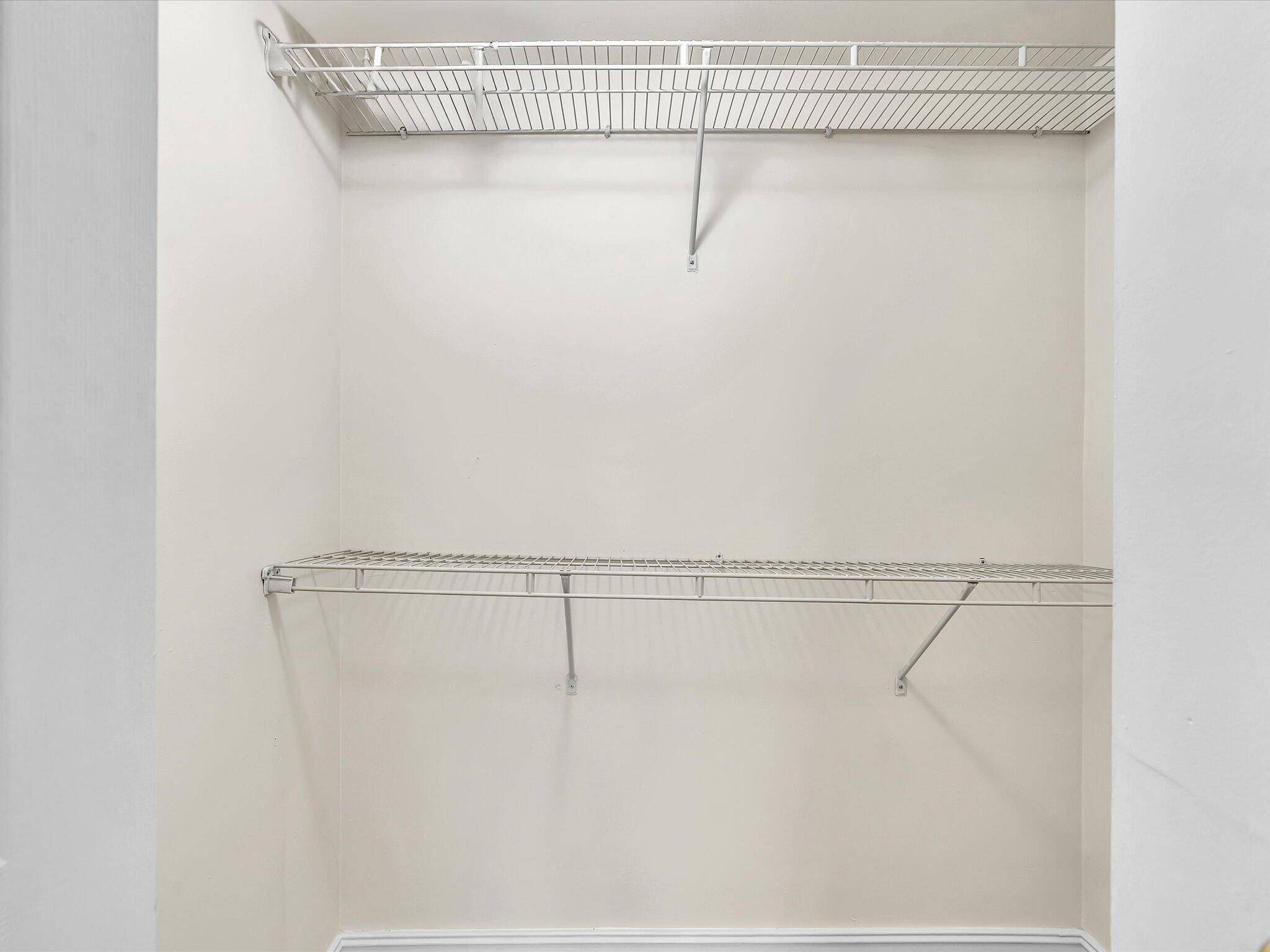 CASA DEL RIO CONDO - Residential Lease