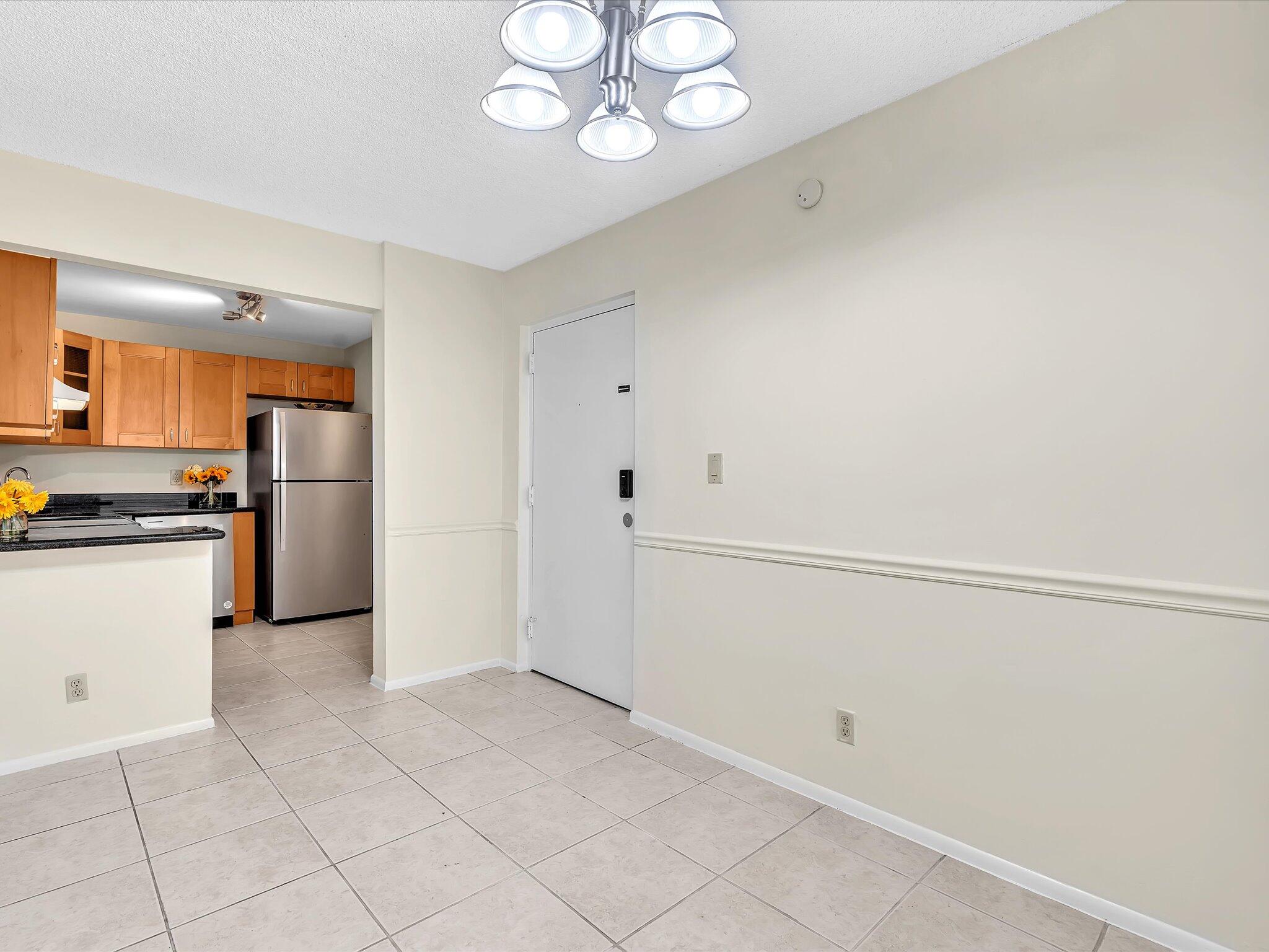 CASA DEL RIO CONDO - Residential Lease