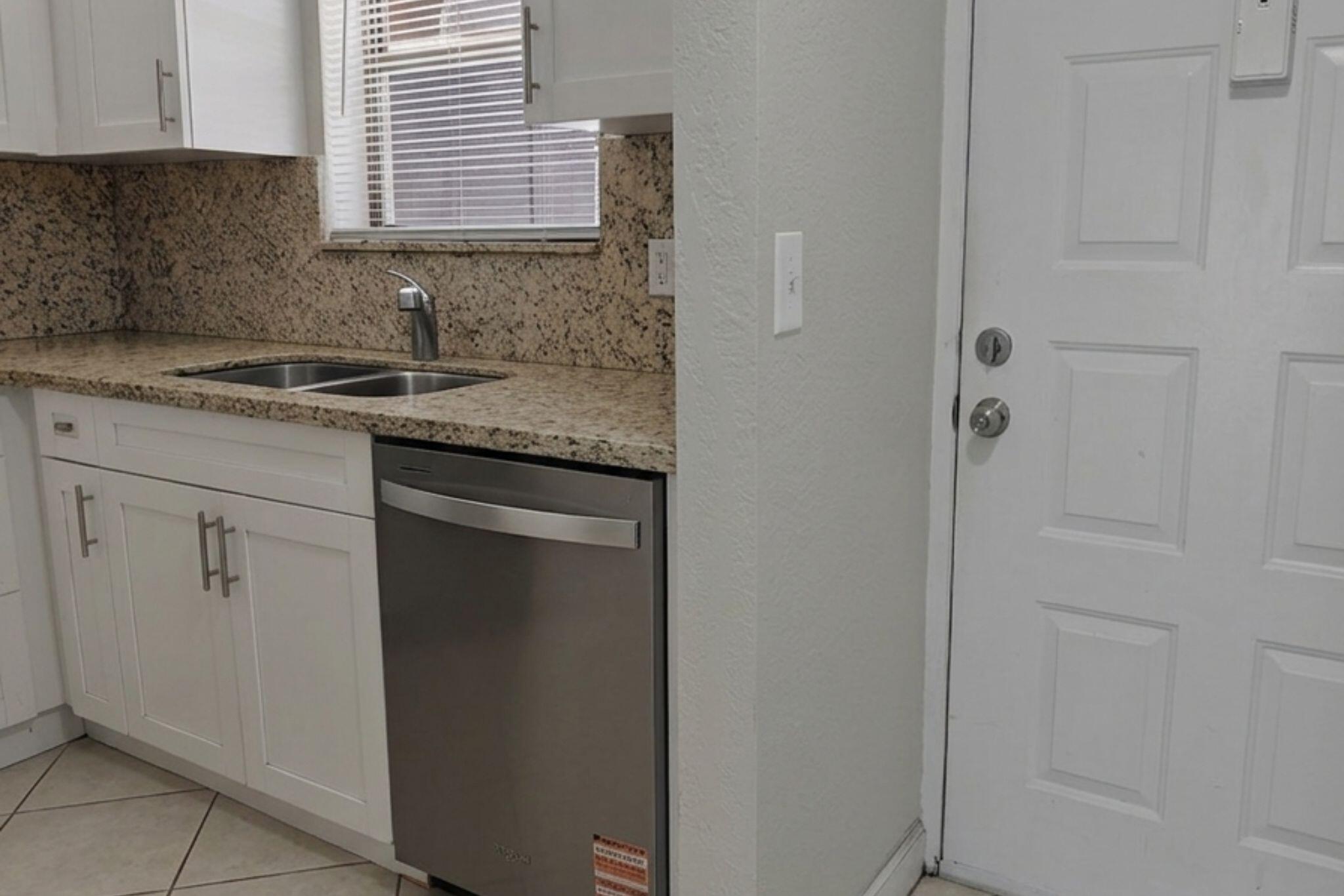 WOODS AT BOCA DEL MAR CONDO - Residential Lease