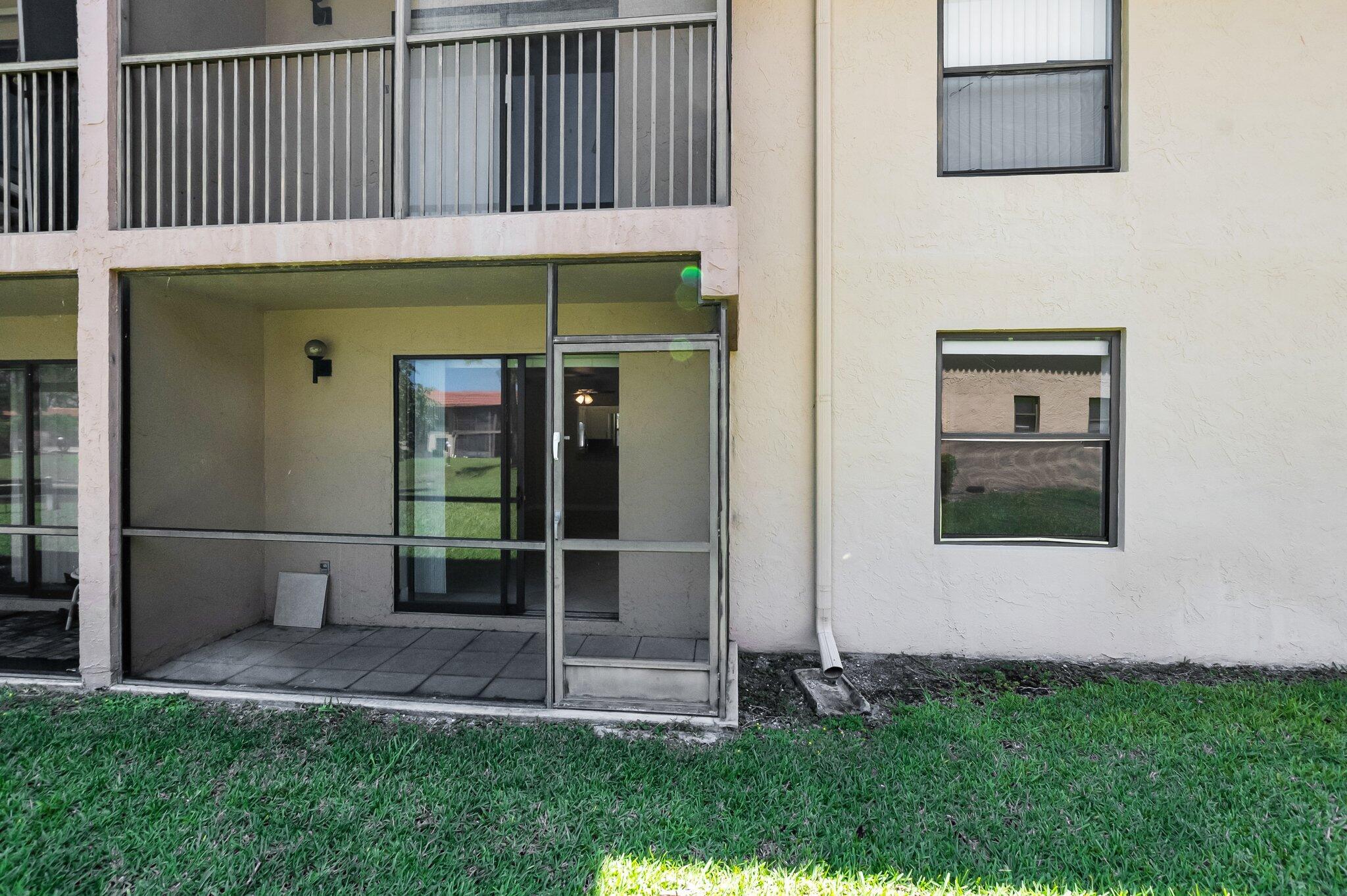 WOODS AT BOCA DEL MAR CONDO - Residential Lease