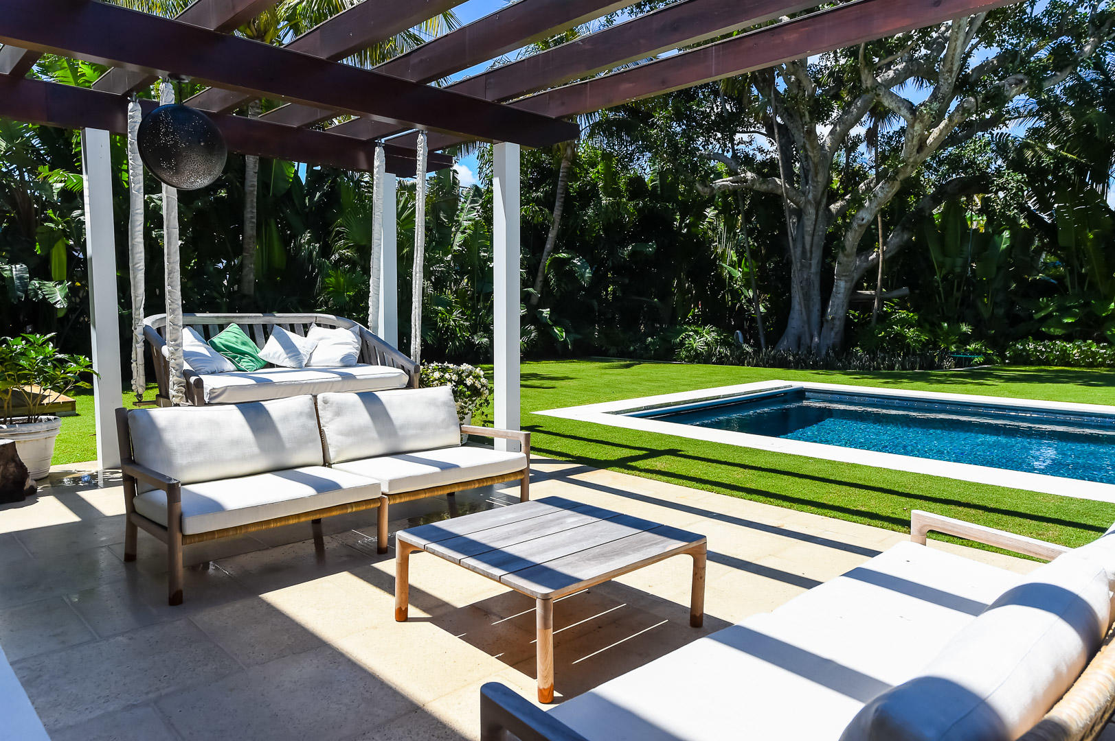 PALM BEACH - Residential