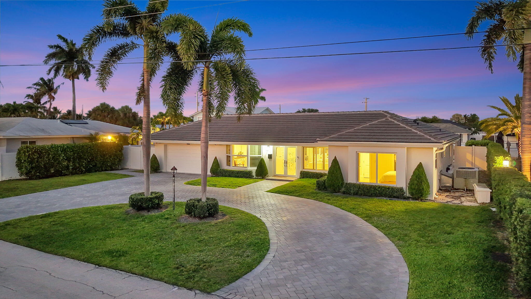 VENETIAN ISLES - Residential