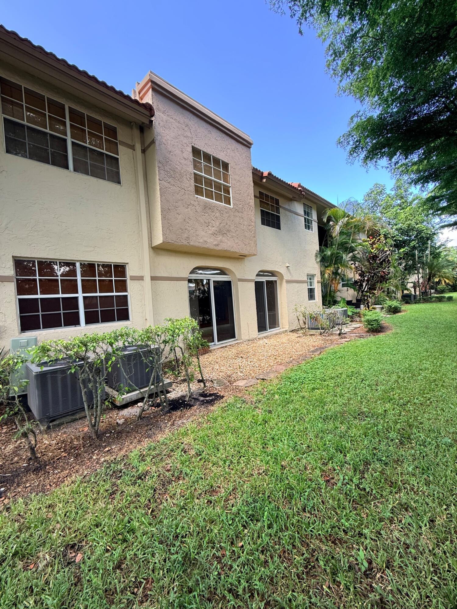 PLUM AT BOCA POINTE CONDOS ONE THRU 15 FILED IN OR - Residential