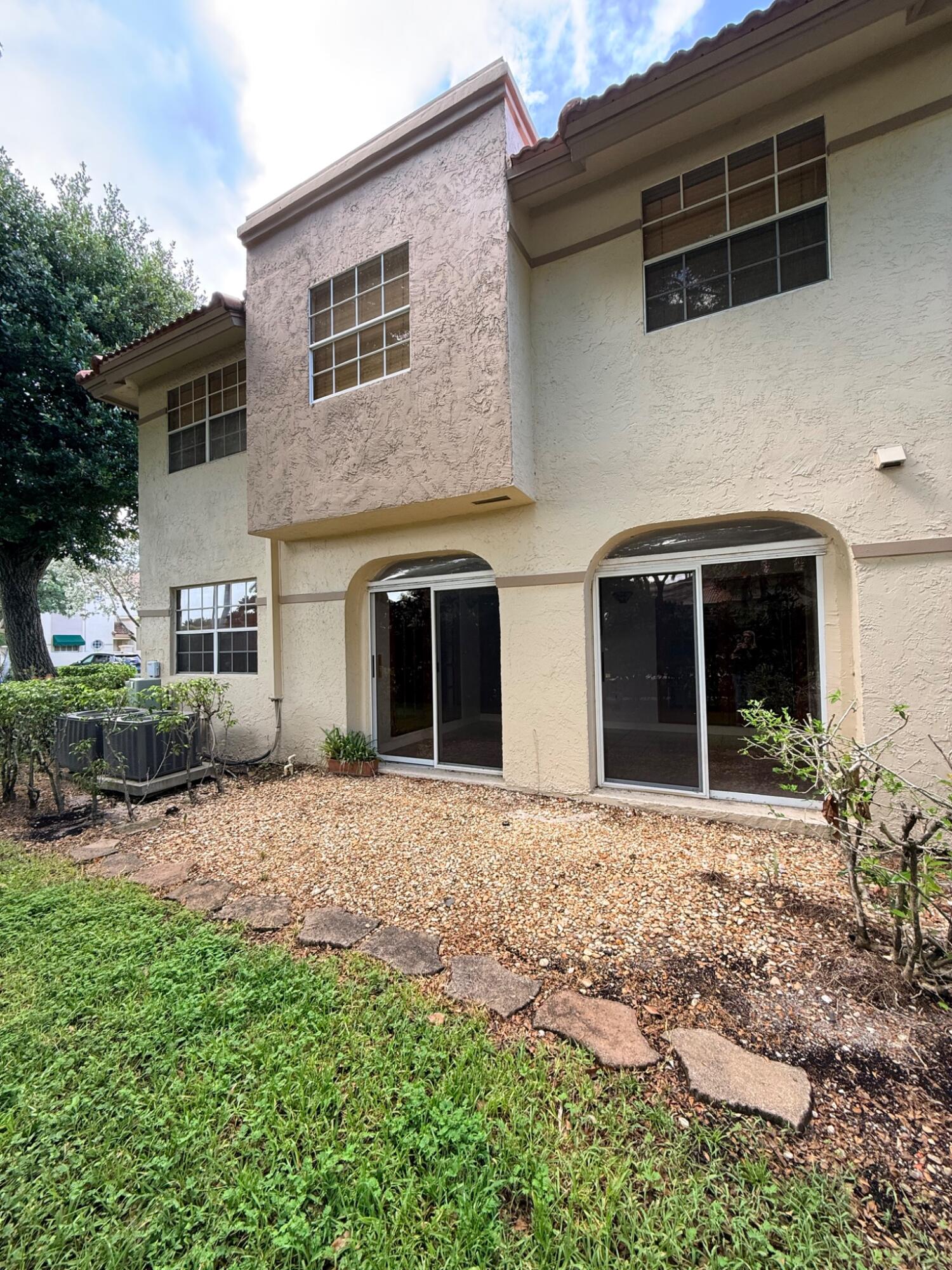PLUM AT BOCA POINTE CONDOS ONE THRU 15 FILED IN OR - Residential