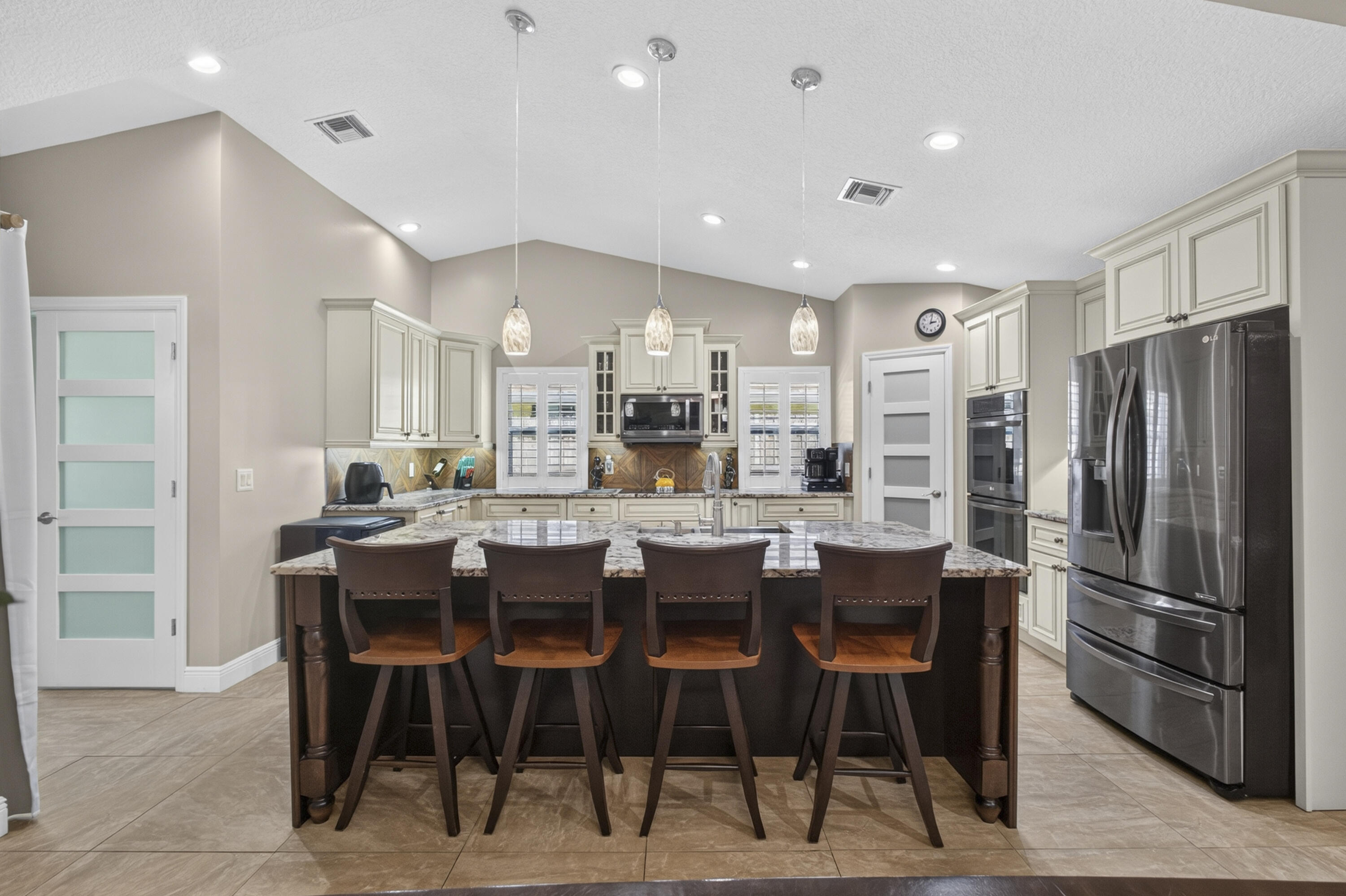 SUGAR POND MANOR OF WELLINGTON - Residential