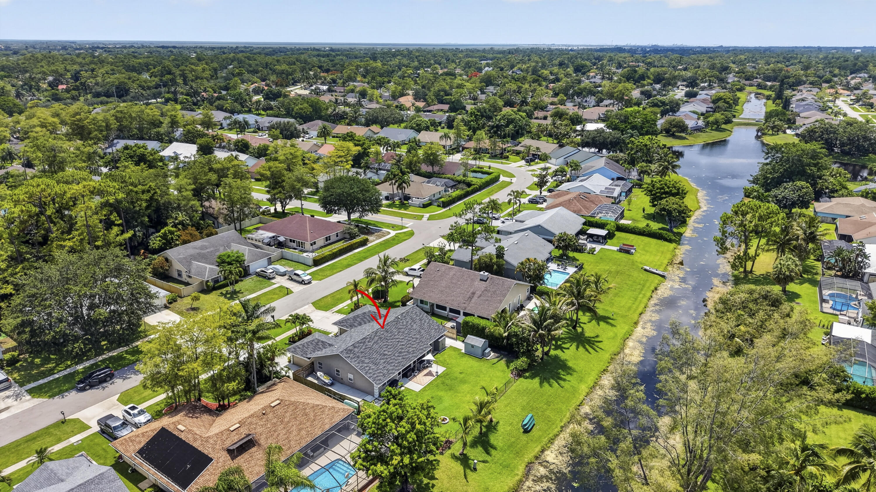 SUGAR POND MANOR OF WELLINGTON - Residential
