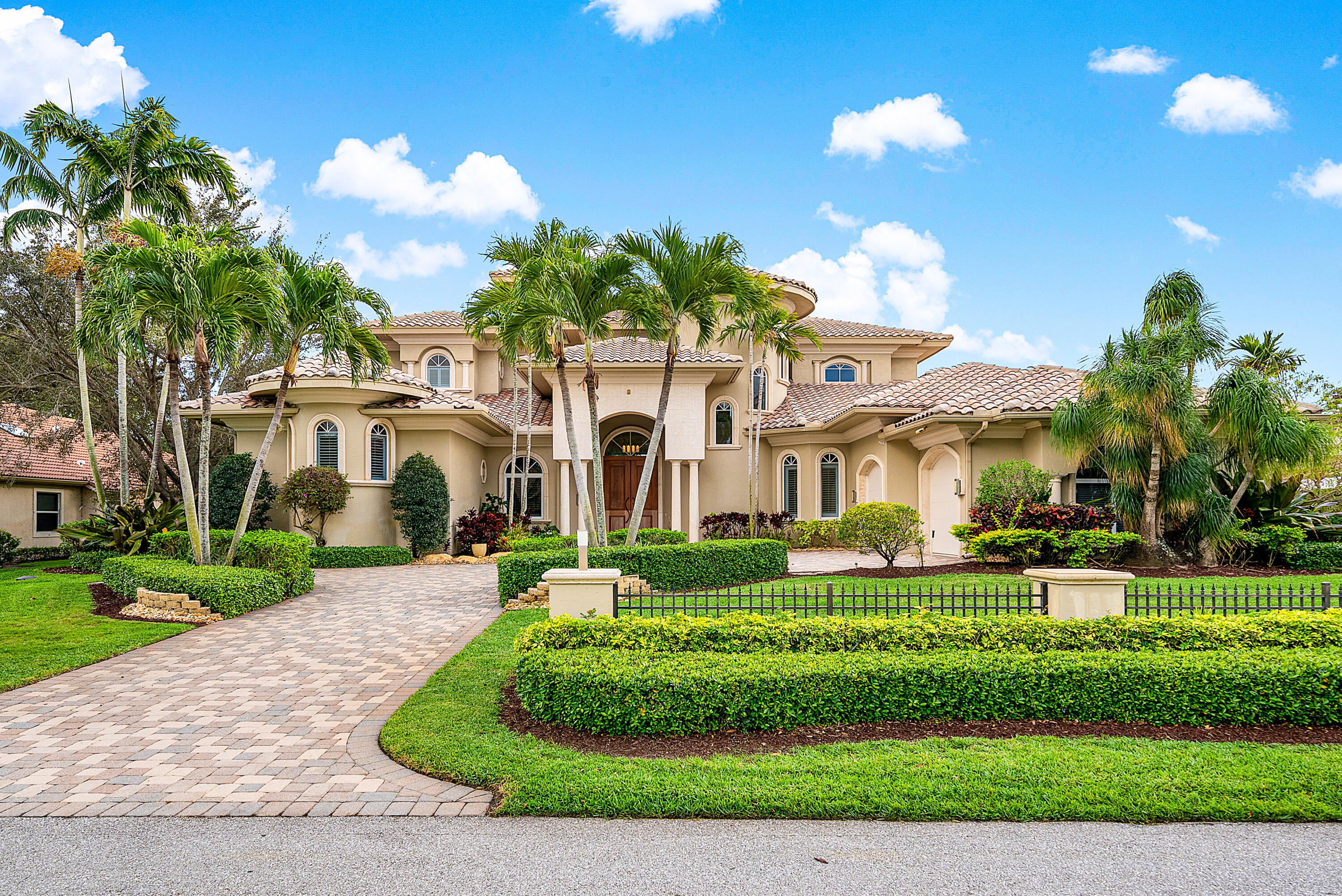 PINE TREE GOLF CLUB - Residential
