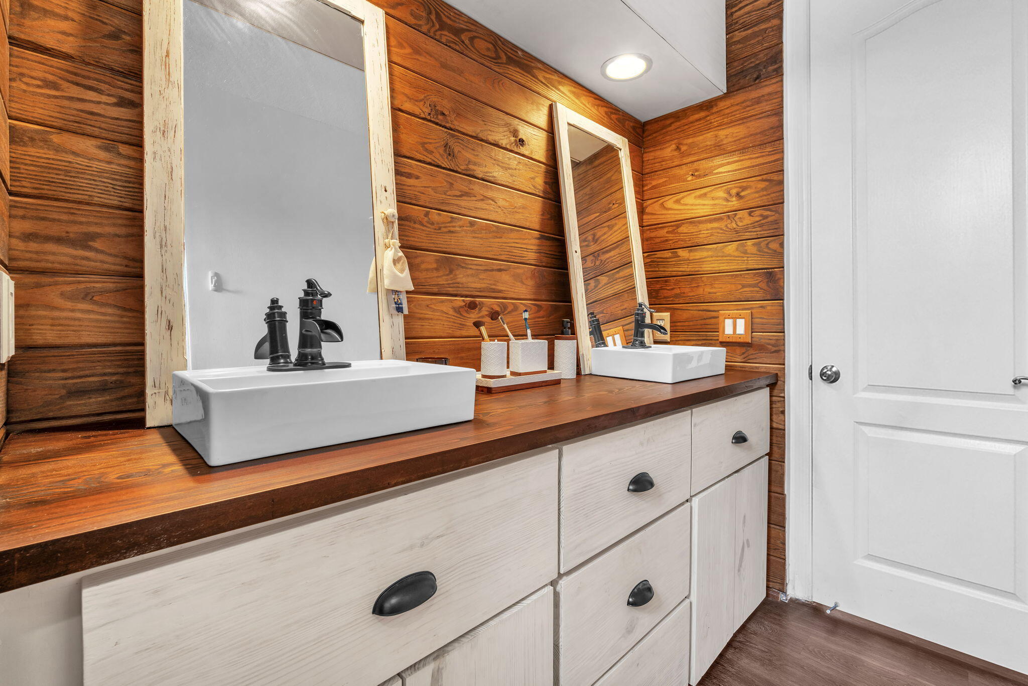 MEADOW PINES - Residential