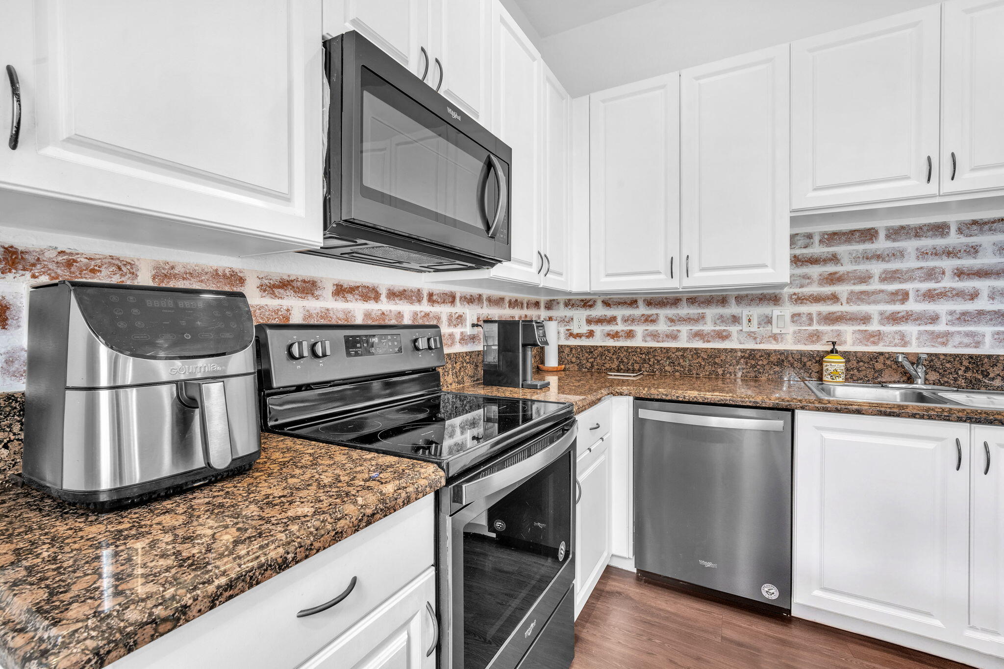 MEADOW PINES - Residential