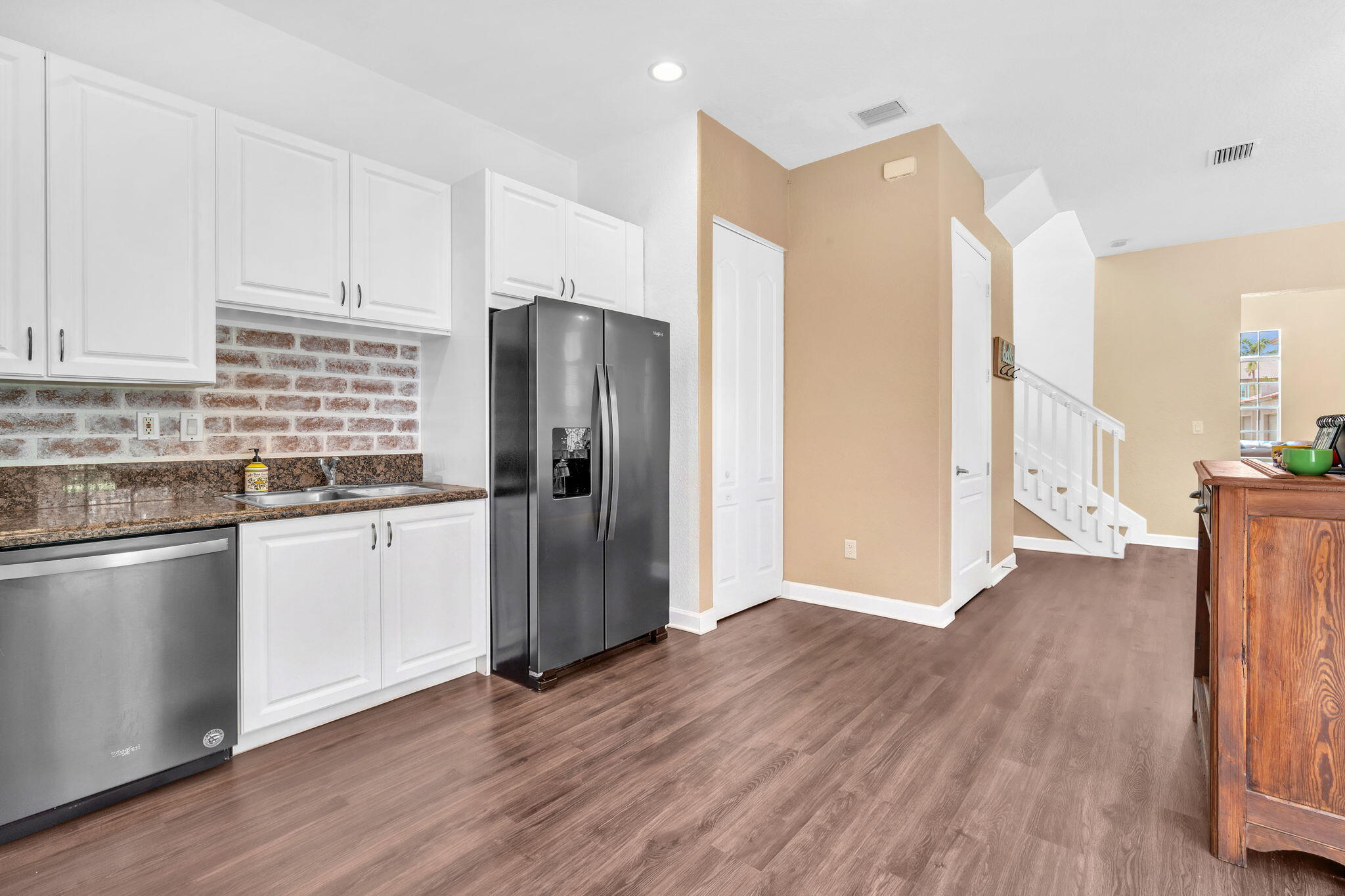 MEADOW PINES - Residential