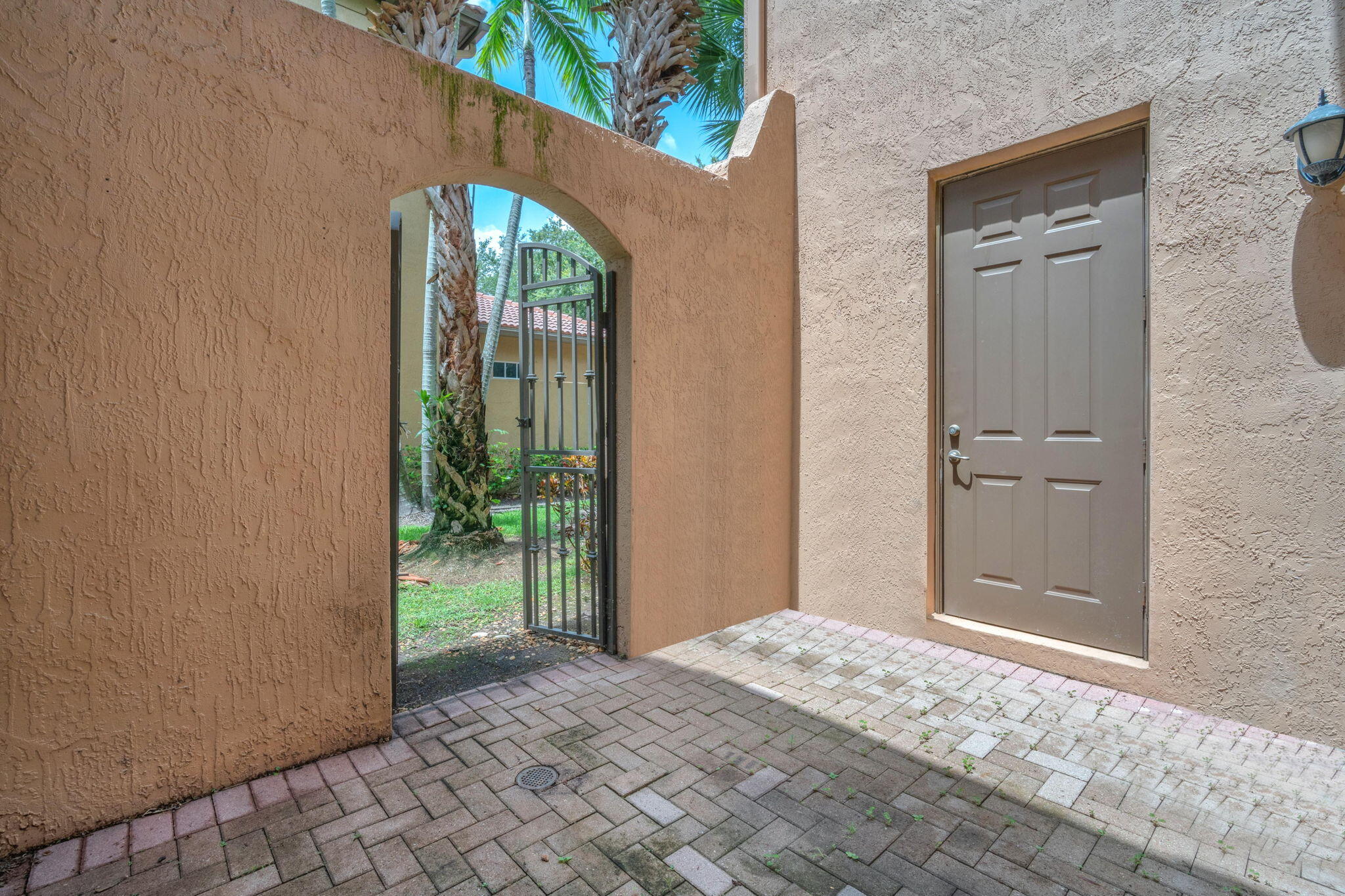 MEADOW PINES - Residential