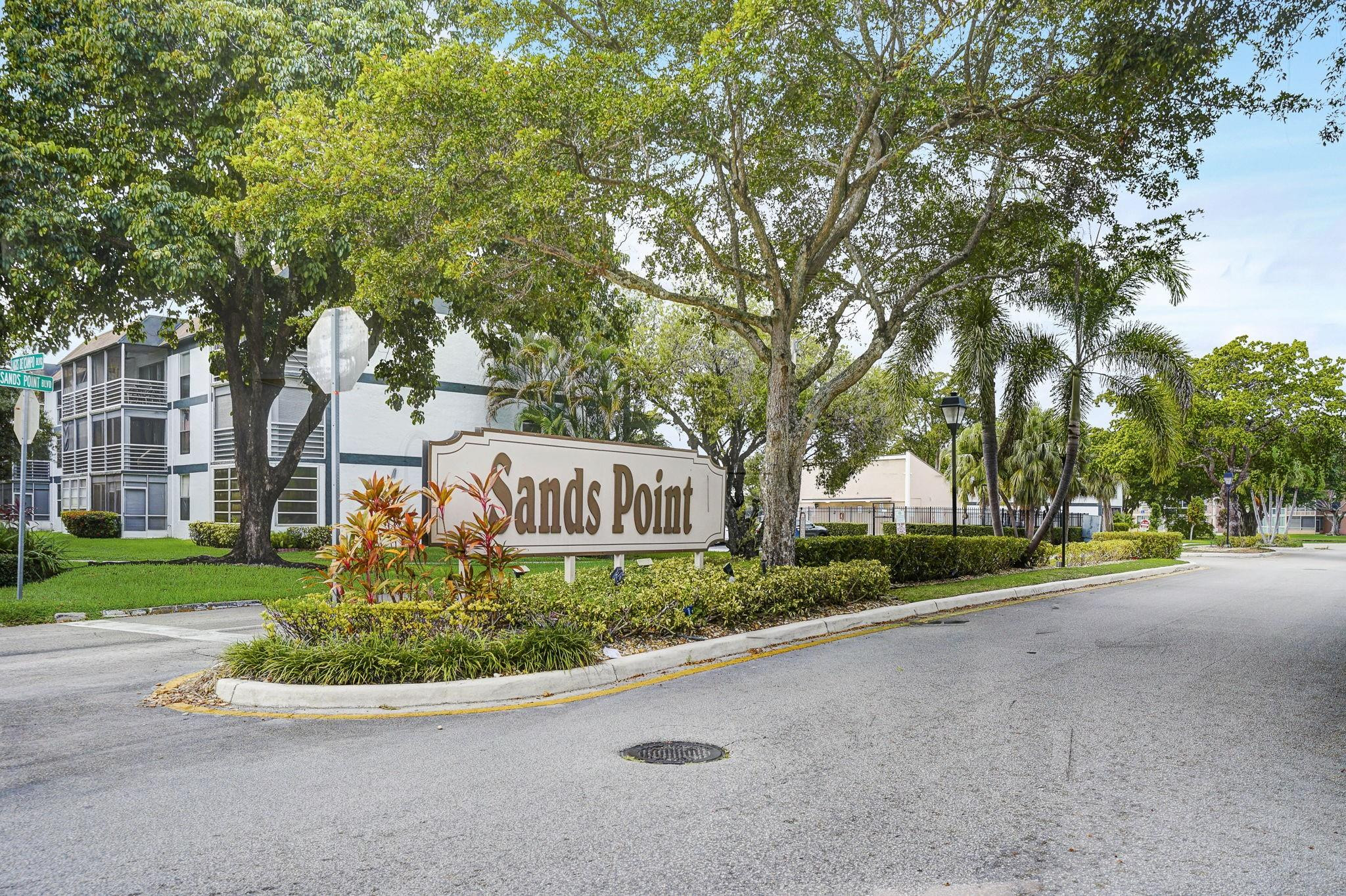 SANDS POINT CONDOMINIUM III - Residential
