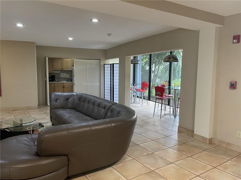 Southgate Condominium - Residential