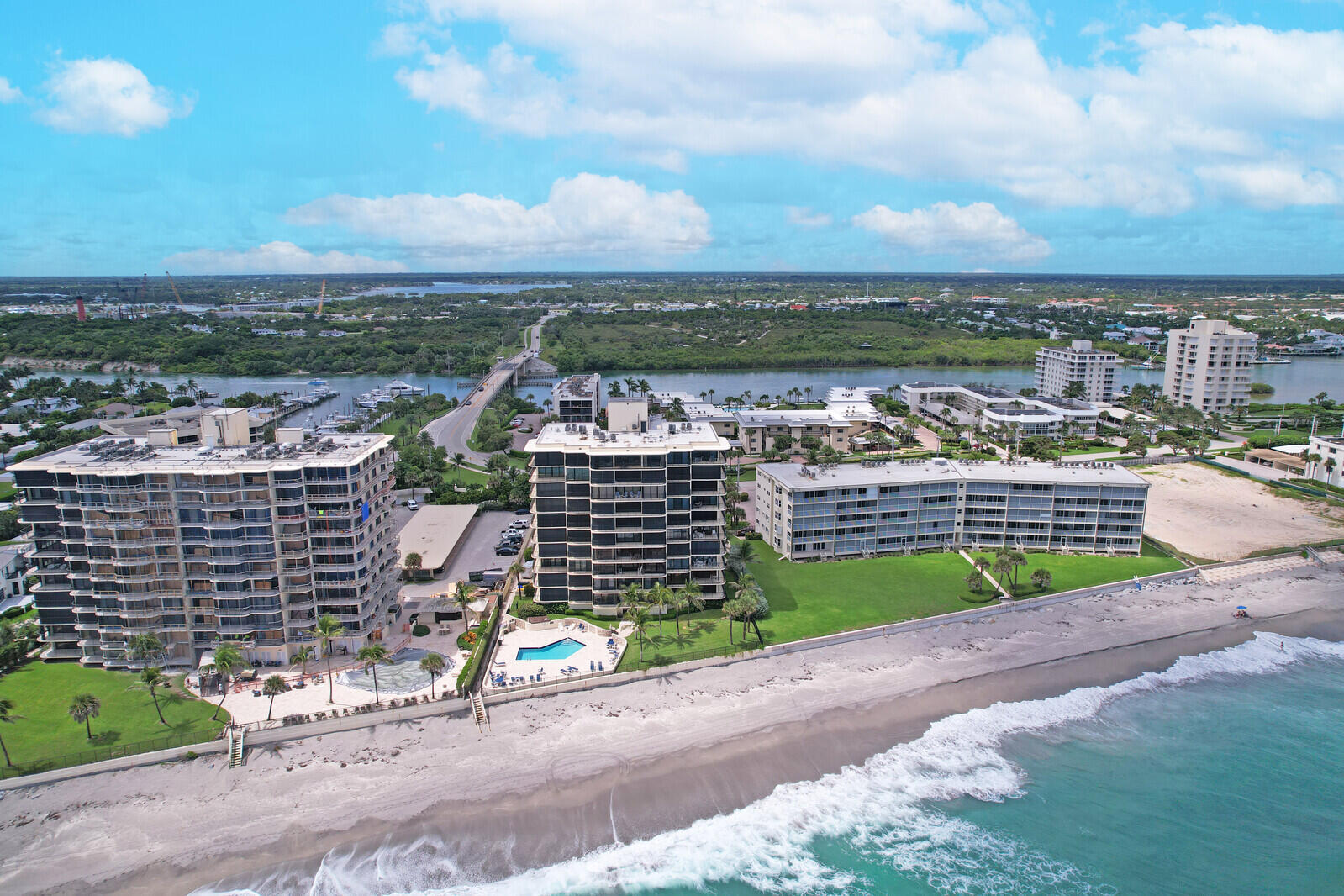 OCEAN TOWERS CONDO APTS - Residential