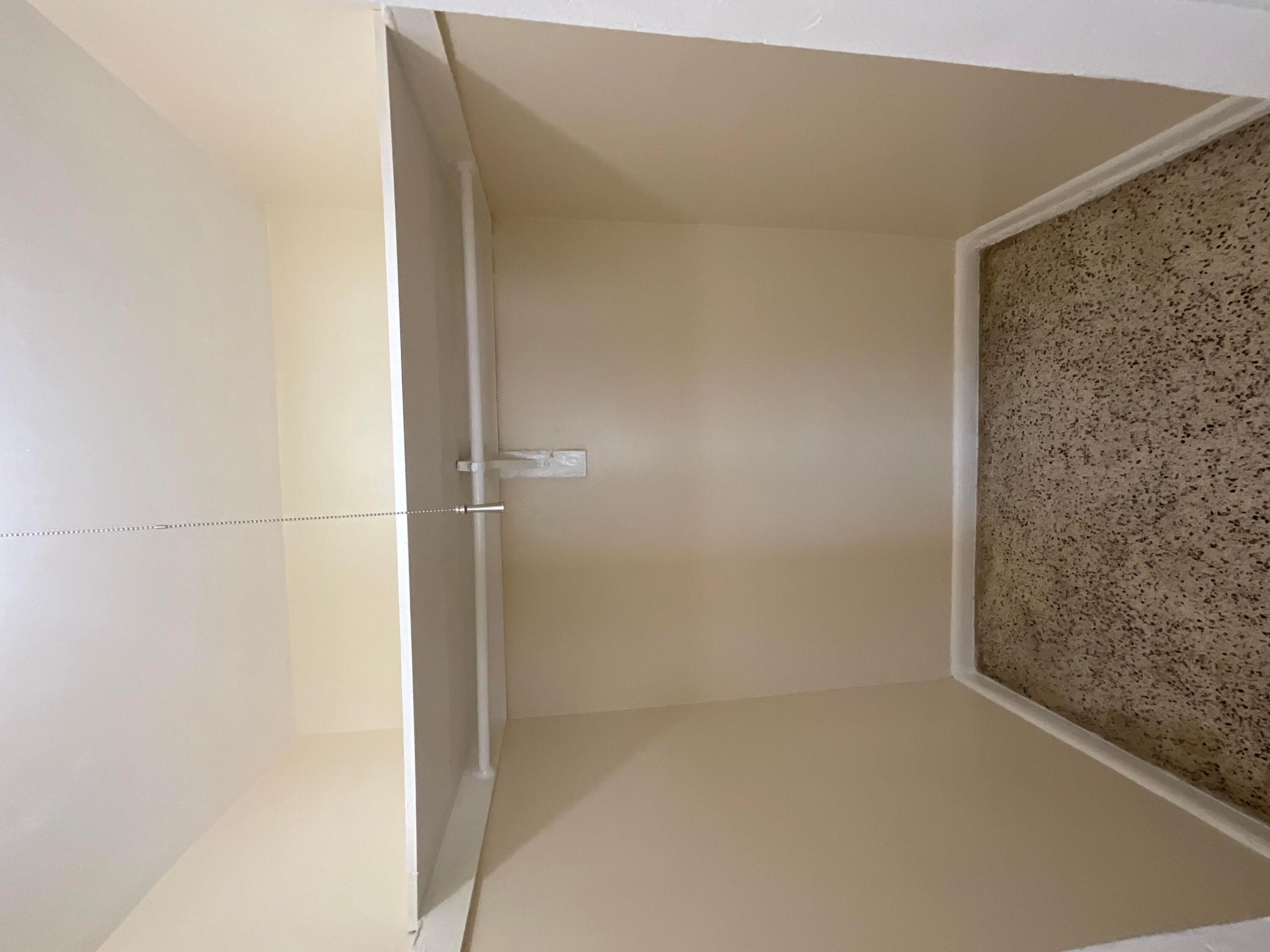 FRESHWATER 11TH & 12TH AVE ADD - Residential Lease