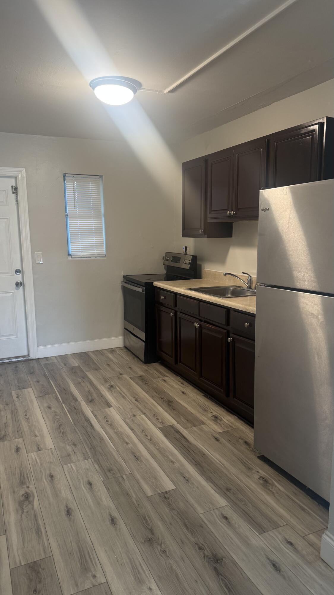 Welcome to your spacious 2 bedroom - 1 bathroom apartment. This location is close to downtown west palm beach, the outlet mall, medical centers, school, and more. Easy application process! Approval can be within 24-48 hours. Available for immediate move in. Schedule your showing today. (Utilities not included)