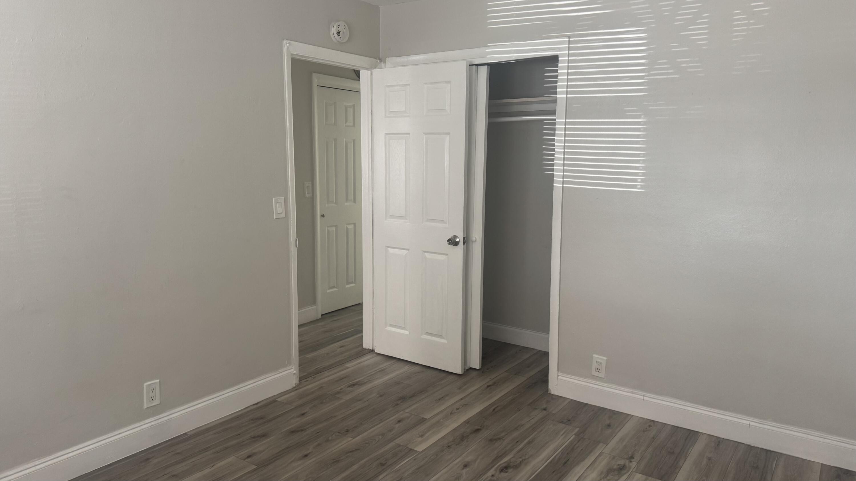 FRESHWATER 11TH & 12TH AVE ADD - Residential Lease
