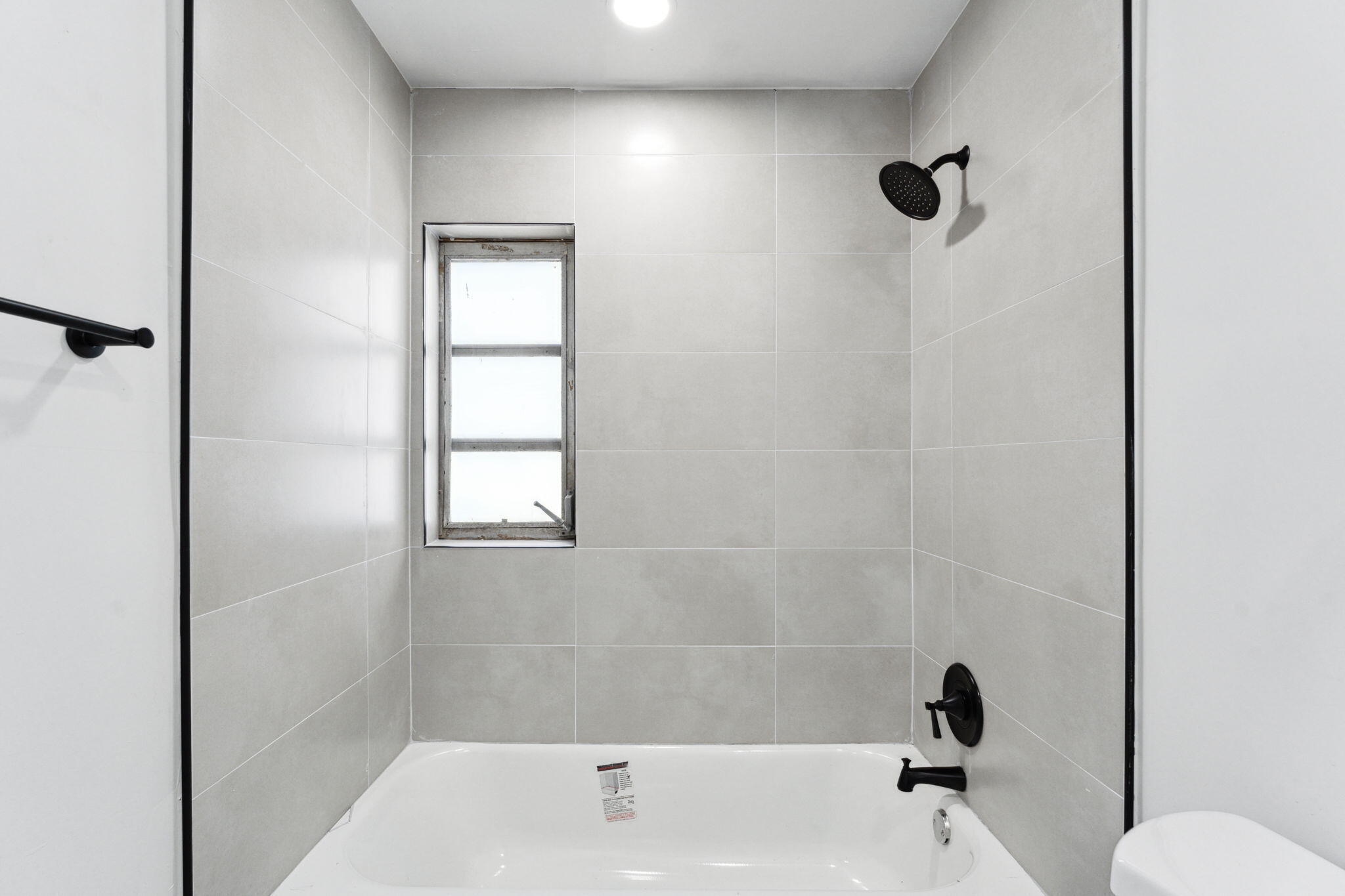 COLLEGE PARK - Residential Lease