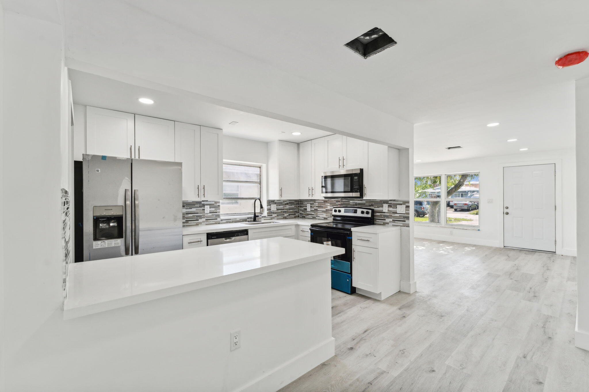COLLEGE PARK - Residential Lease
