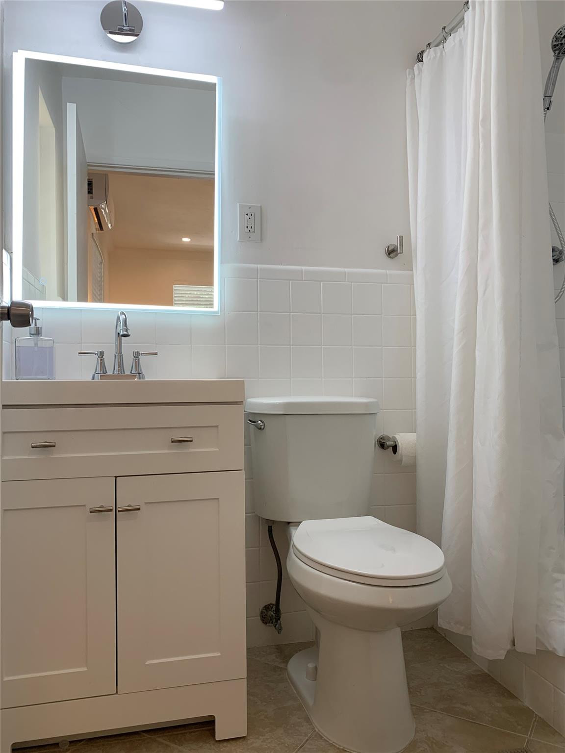 TARPON RIVER - Residential Lease
