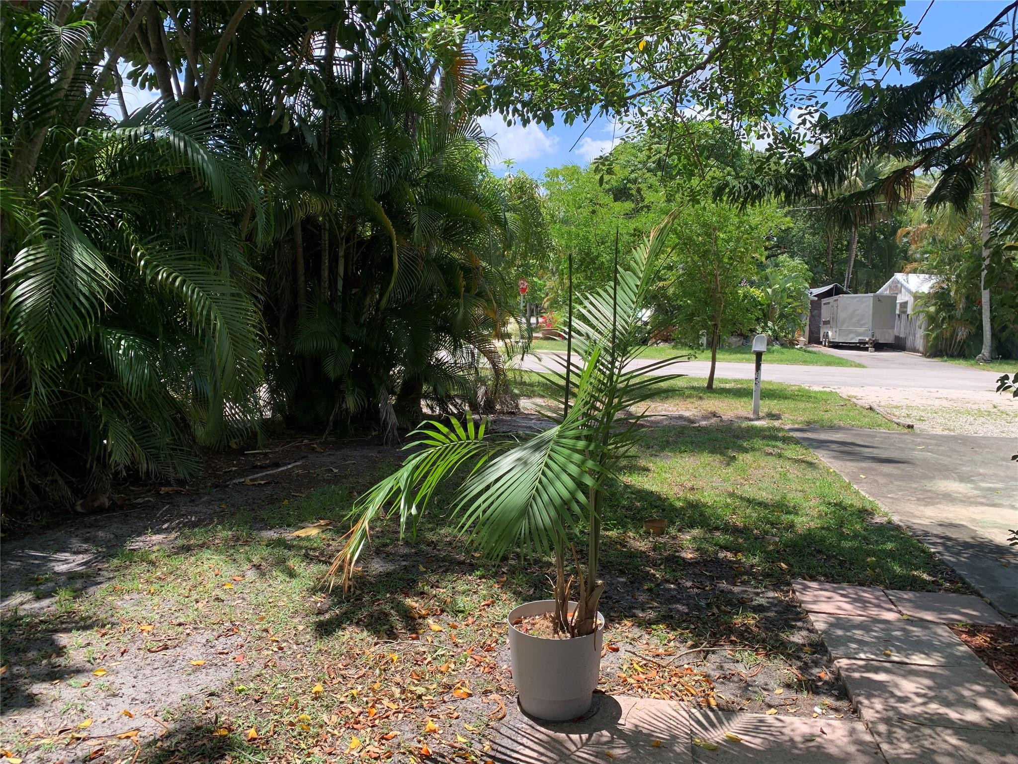 TARPON RIVER - Residential Lease