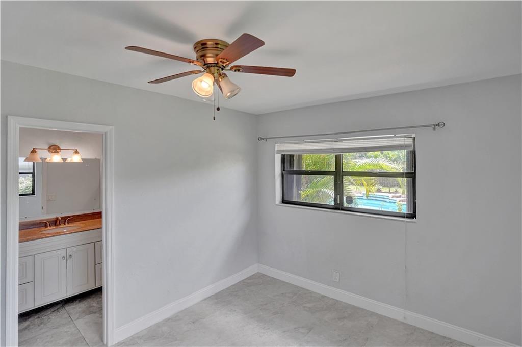 OAKLAND PARK SECOND ADD 2 - Residential