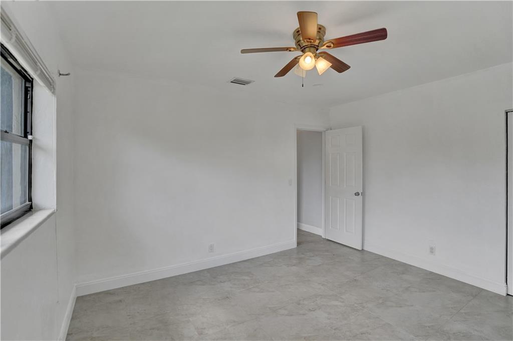 OAKLAND PARK SECOND ADD 2 - Residential
