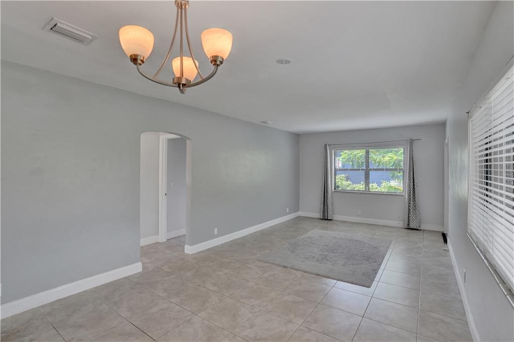 OAKLAND PARK SECOND ADD 2 - Residential