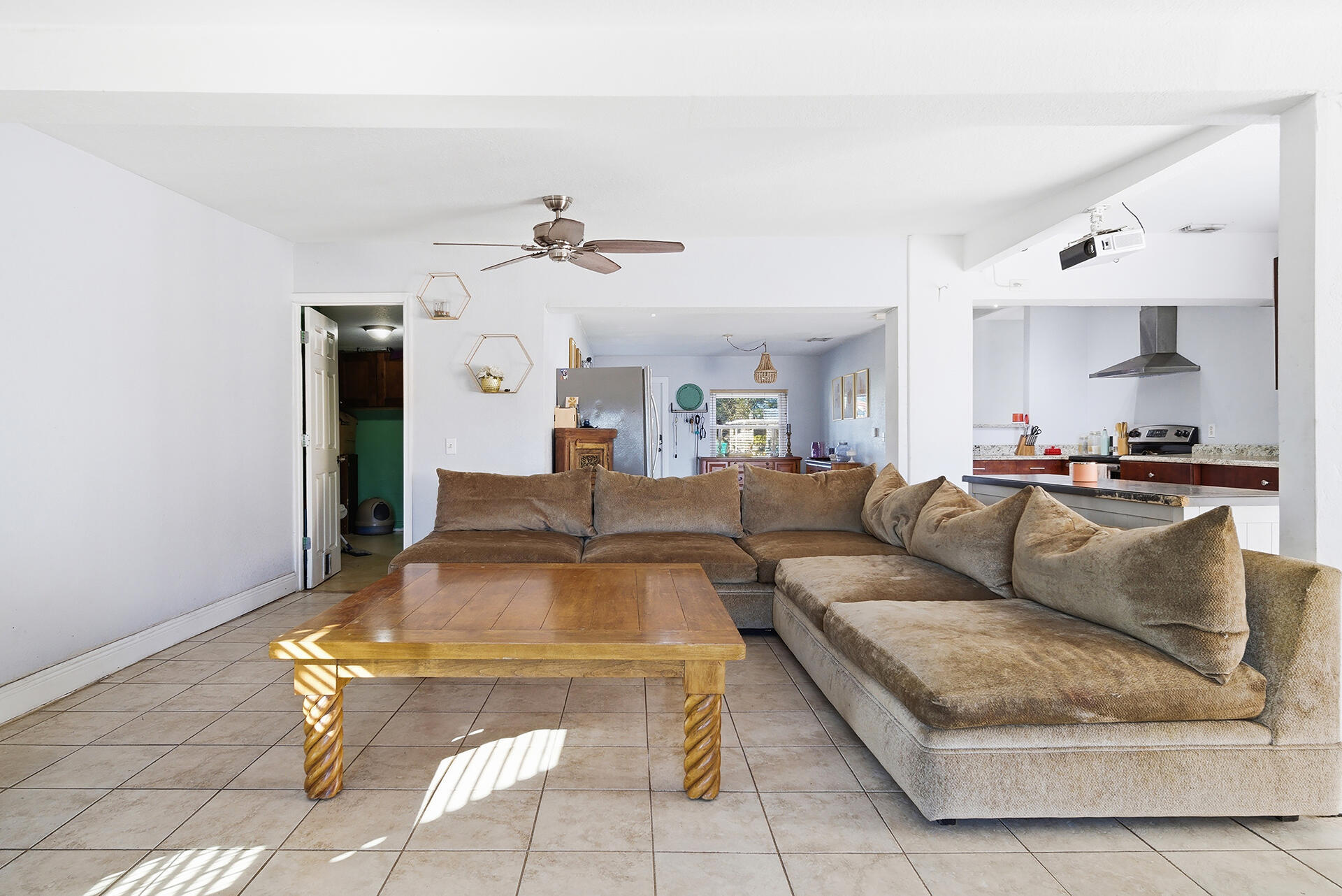 PALM SPRINGS VILLAGE 2 - Residential