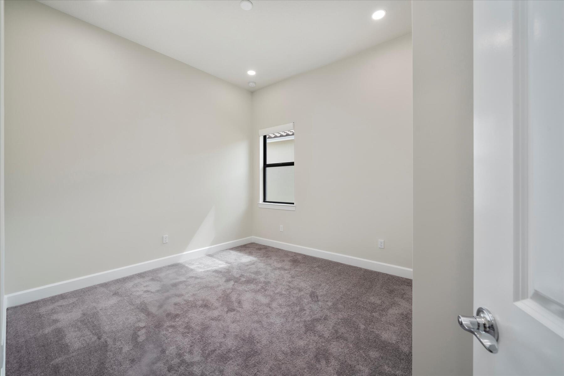 METES AND BOUNDS - Residential