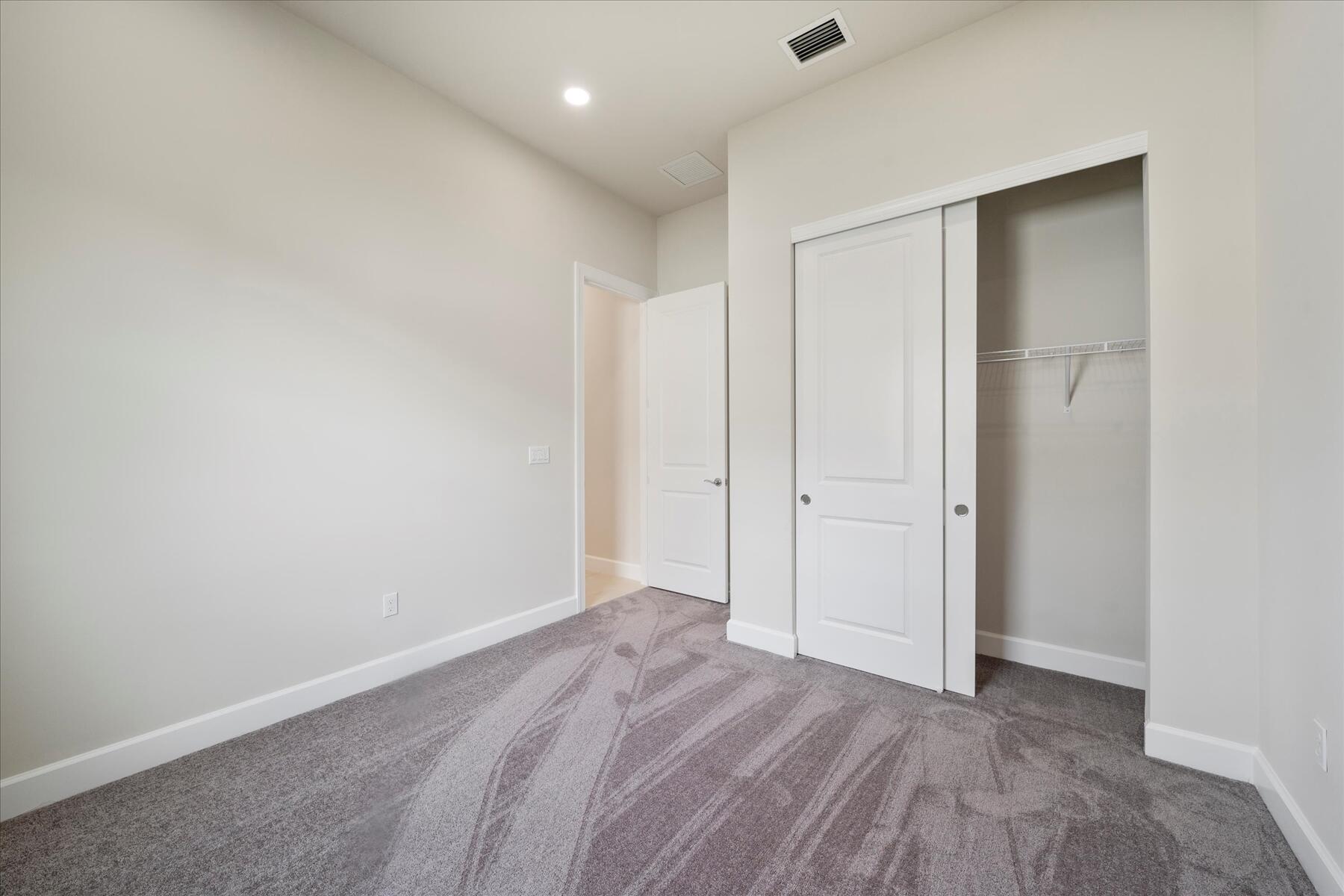 METES AND BOUNDS - Residential