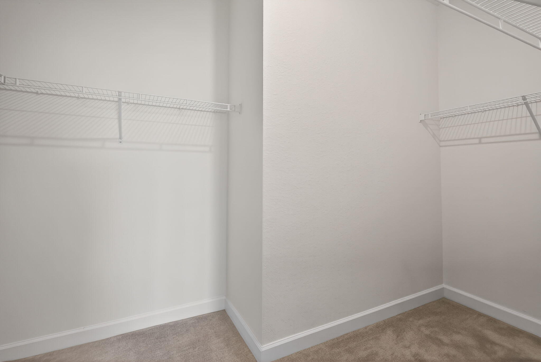 VERANDA , VERANDA LANDING - Residential