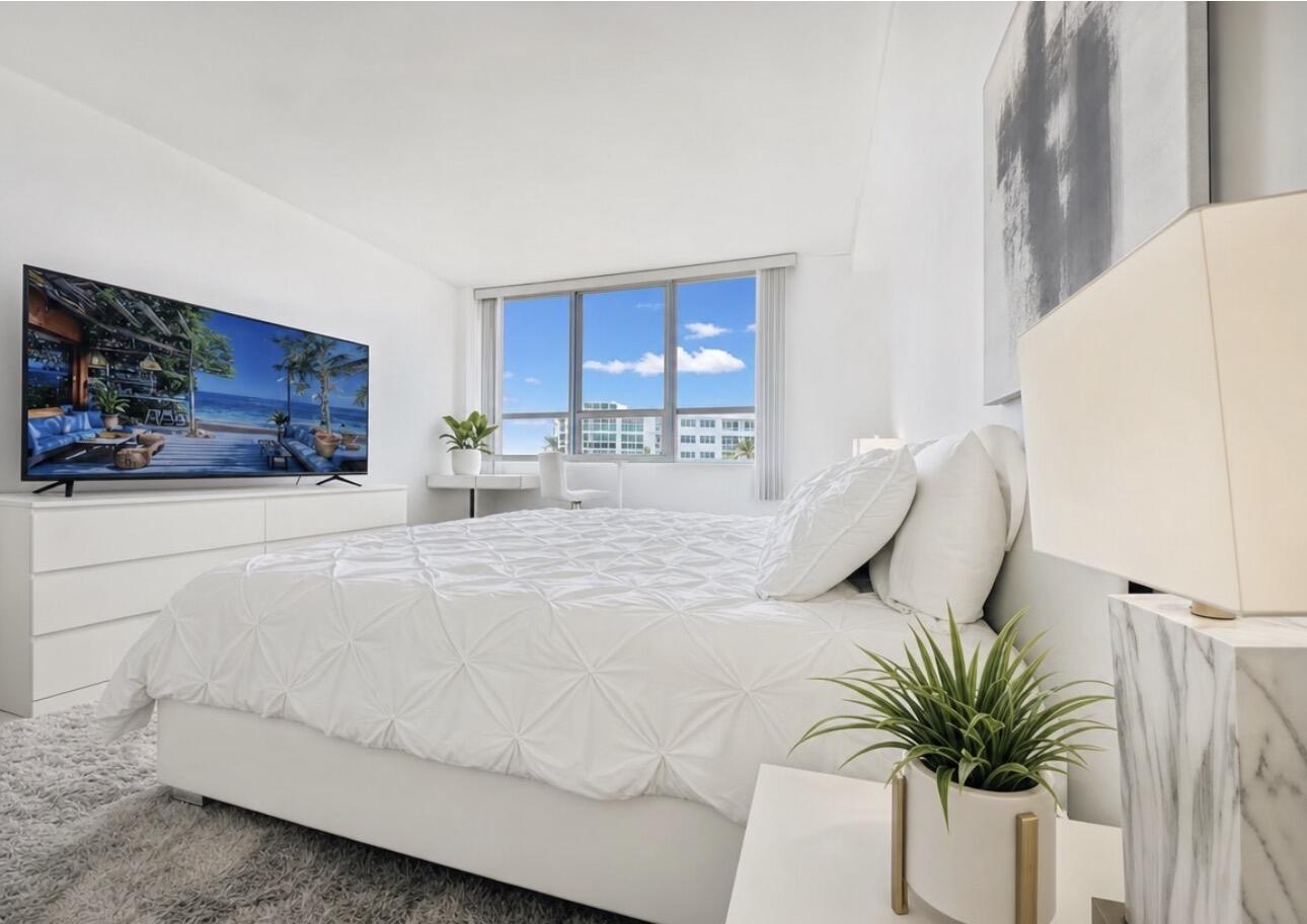 FLAMINGO SOUTH BEACH I CONDO - Residential