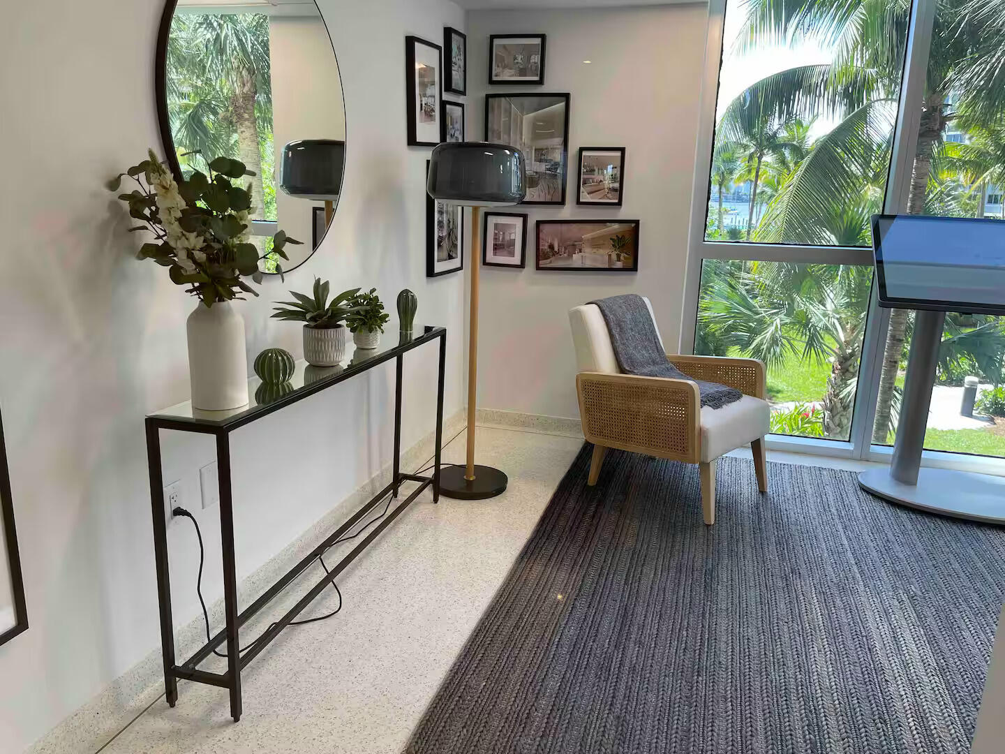 FLAMINGO SOUTH BEACH I CONDO - Residential