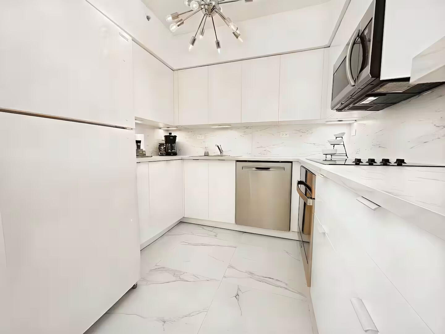 FLAMINGO SOUTH BEACH I CONDO - Residential
