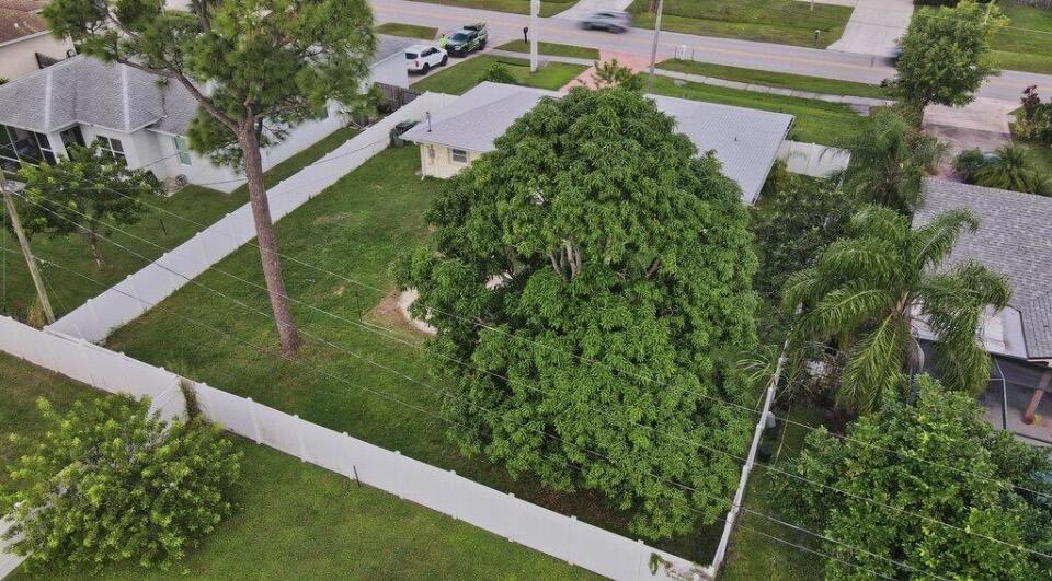 PORT ST LUCIE SECTION 10 - Residential