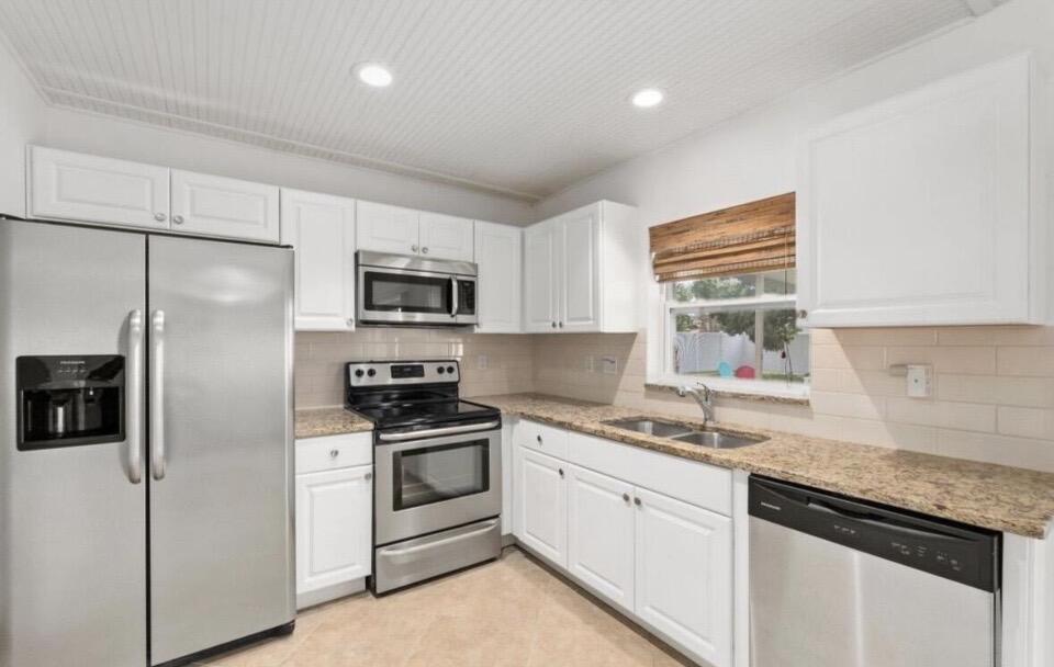 PORT ST LUCIE SECTION 10 - Residential