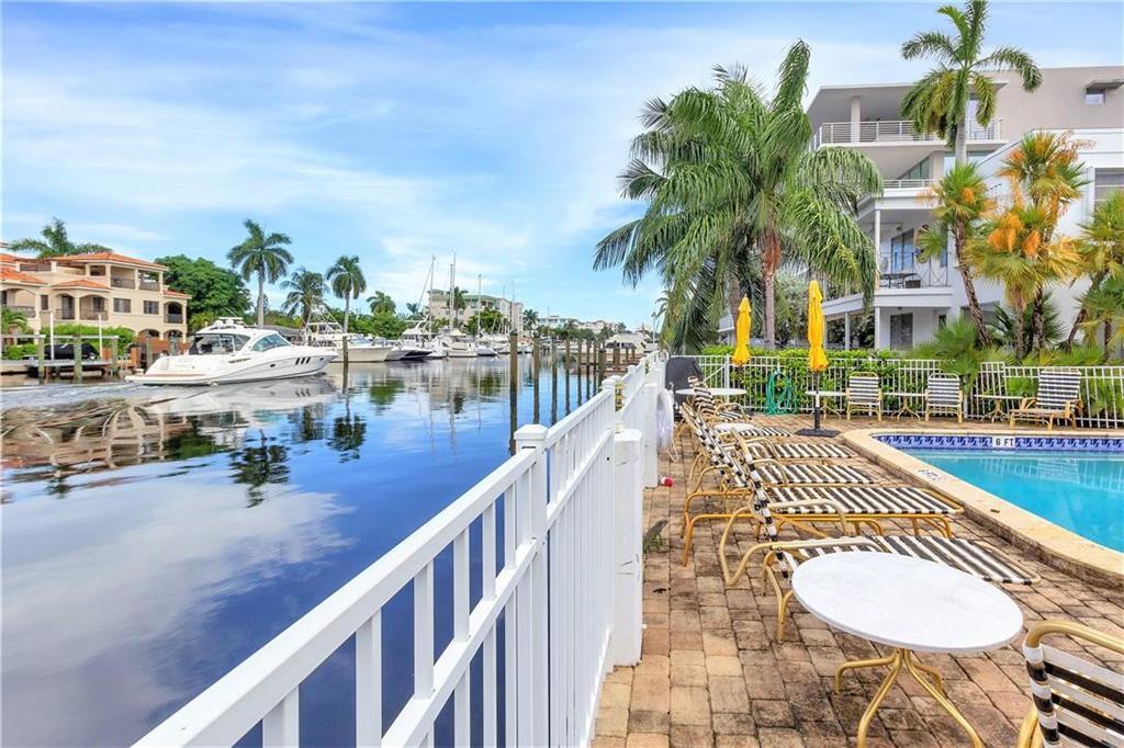CARAVELLE APARTMENTS CONDO - Residential Lease