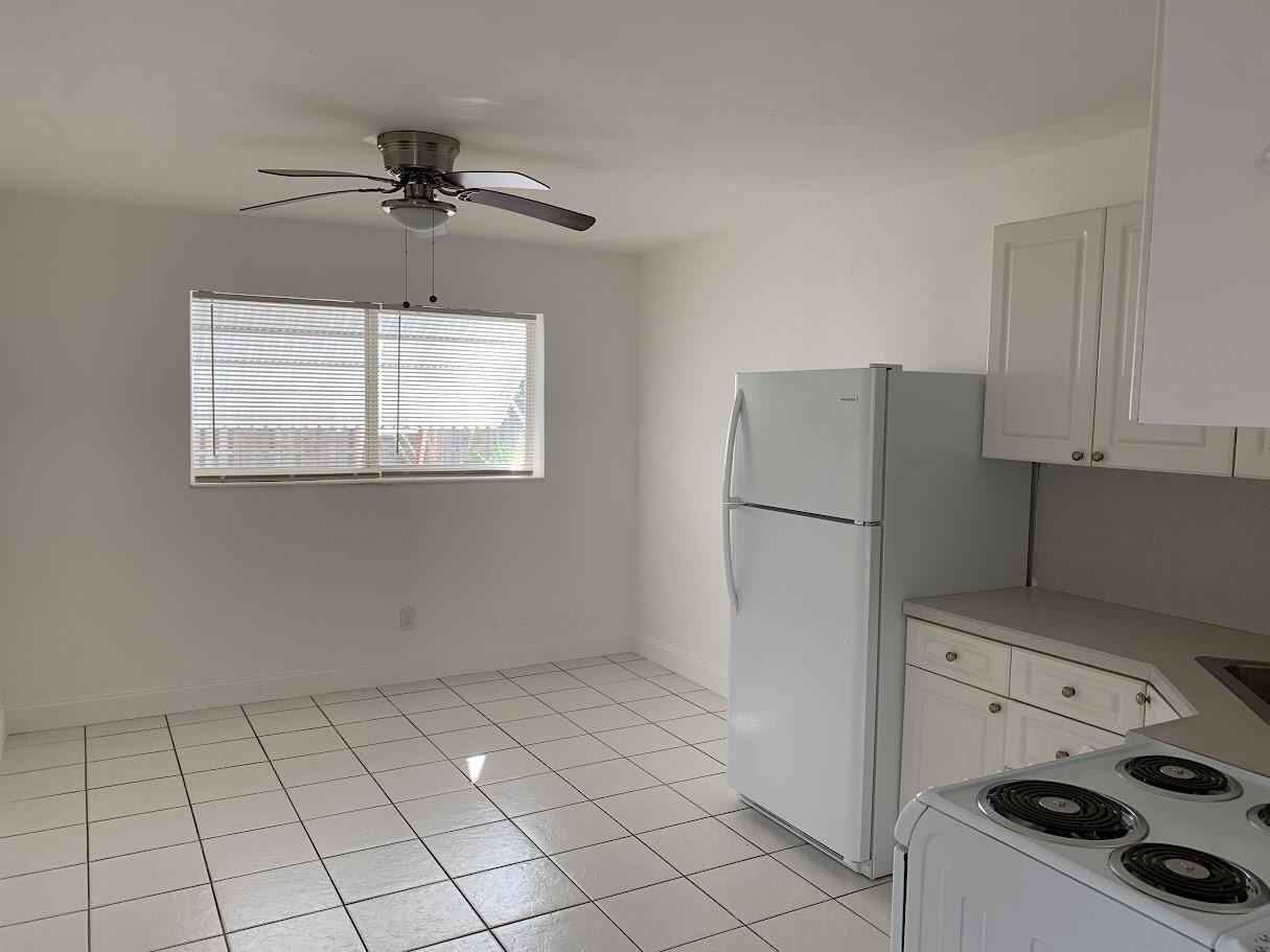 BEULALAND - Residential Lease