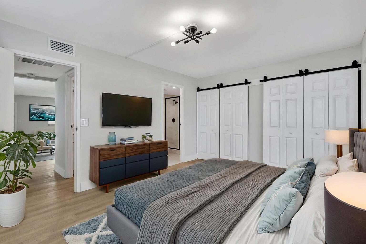 KINGS POINT BRITTANY CONDOS - Residential