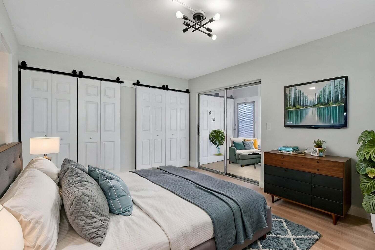 KINGS POINT BRITTANY CONDOS - Residential